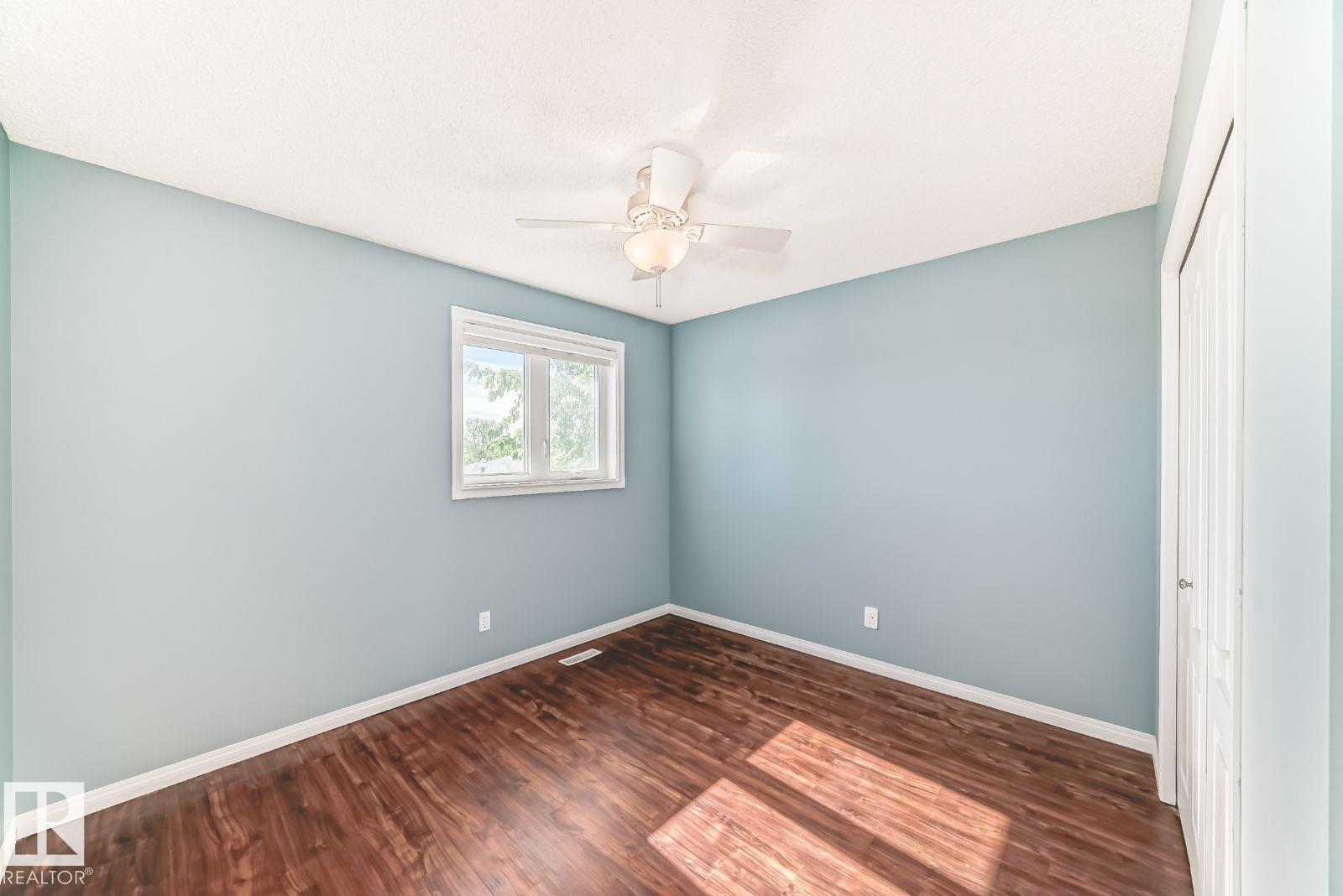 Photo 16 at 9968 178 Avenue NW, Elsinore, Edmonton