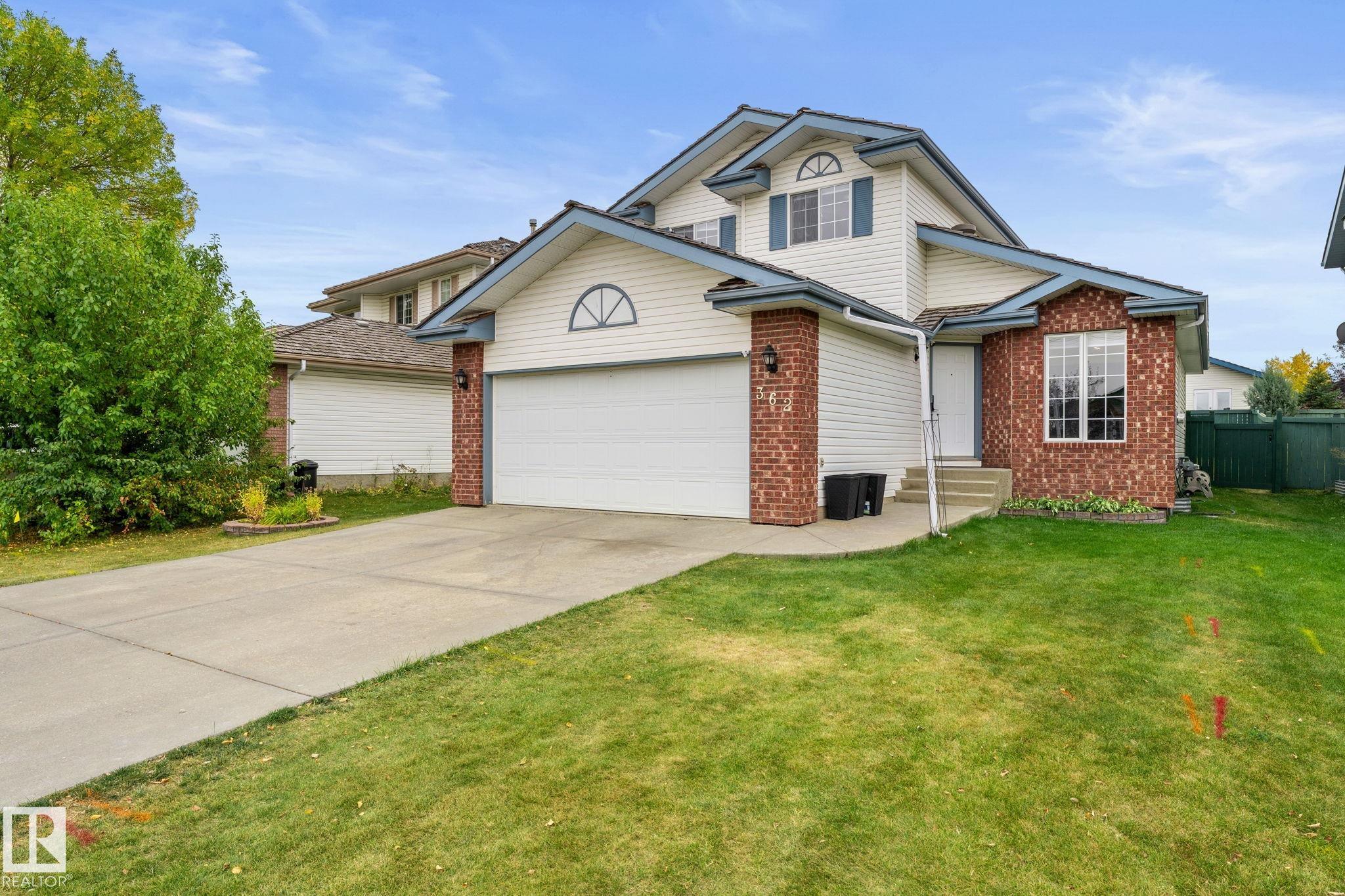 Photo 2 at 362 Blackburn Drive E SW, Blackburne, Edmonton