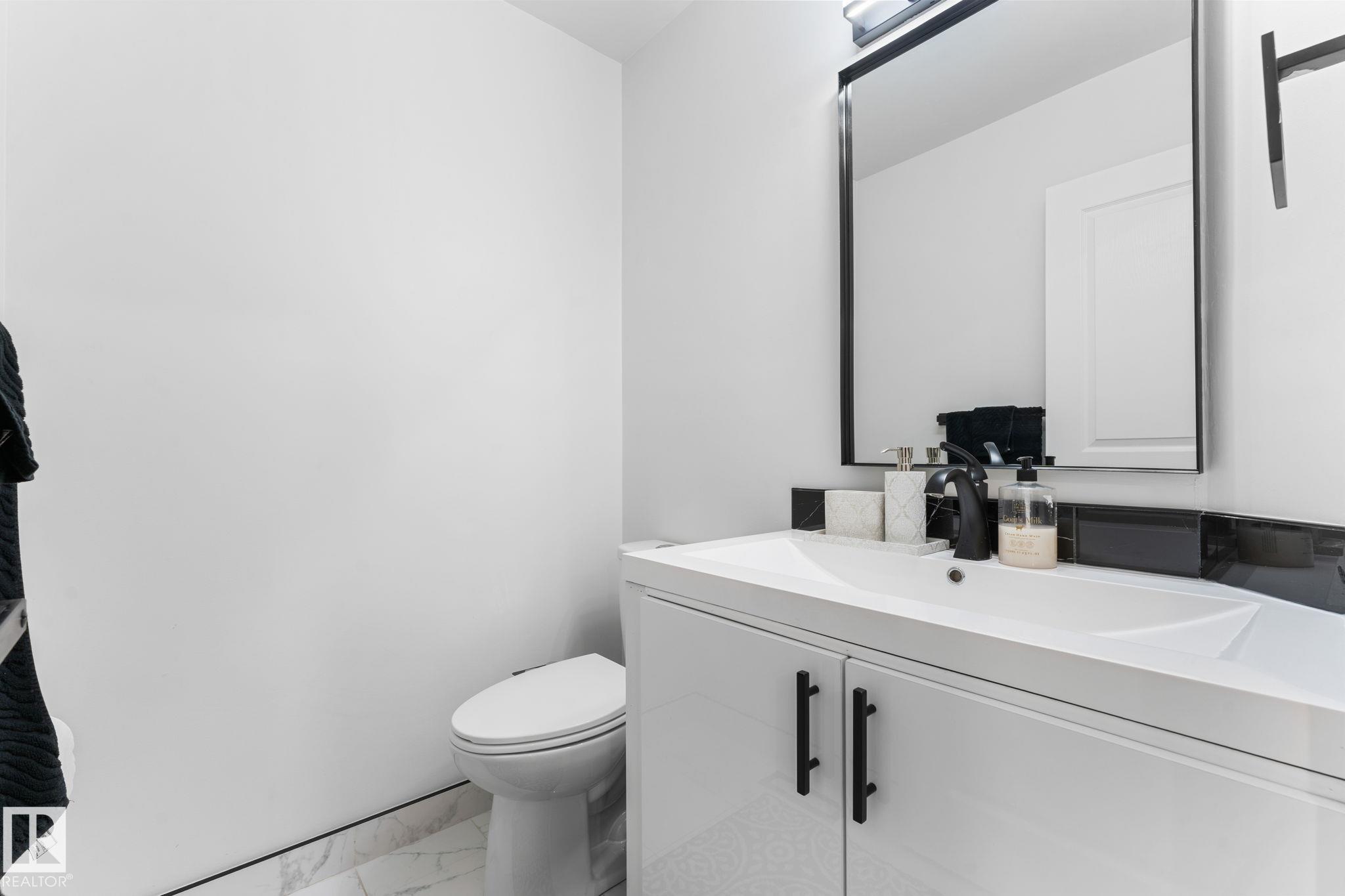 Photo 15 at 362 Blackburn Drive E SW, Blackburne, Edmonton