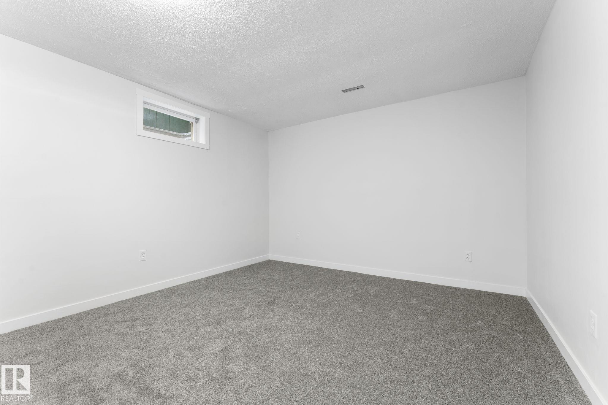 Photo 33 at 362 Blackburn Drive E SW, Blackburne, Edmonton