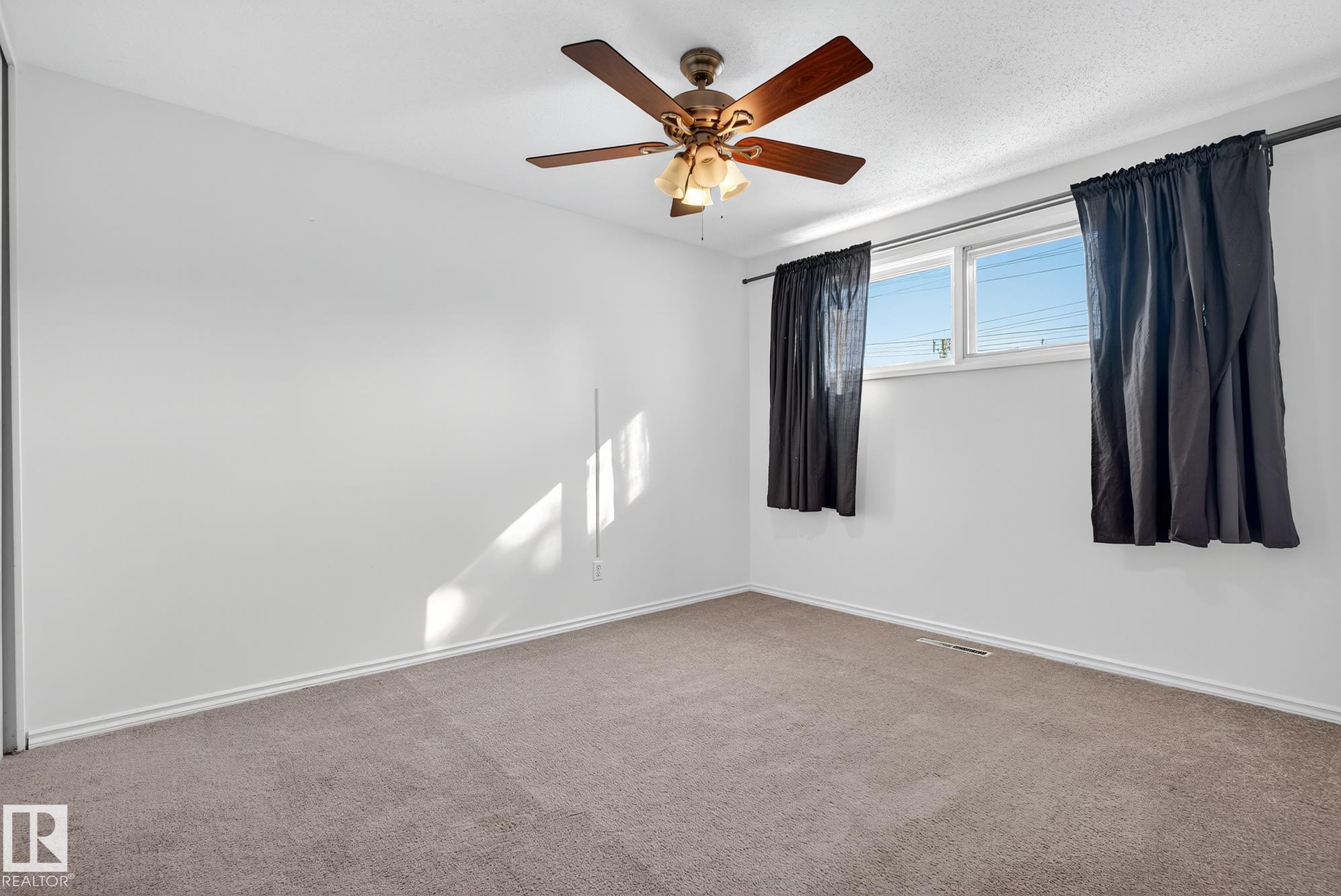 Photo 21 at 9221 52 Street NW, Ottewell, Edmonton