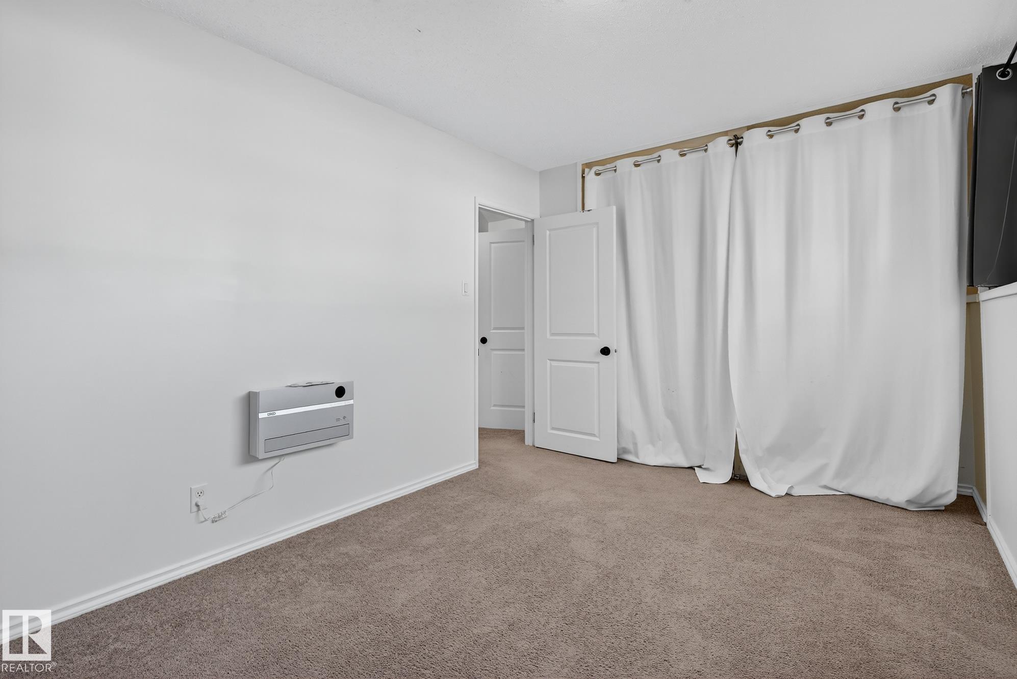 Photo 27 at 9221 52 Street NW, Ottewell, Edmonton