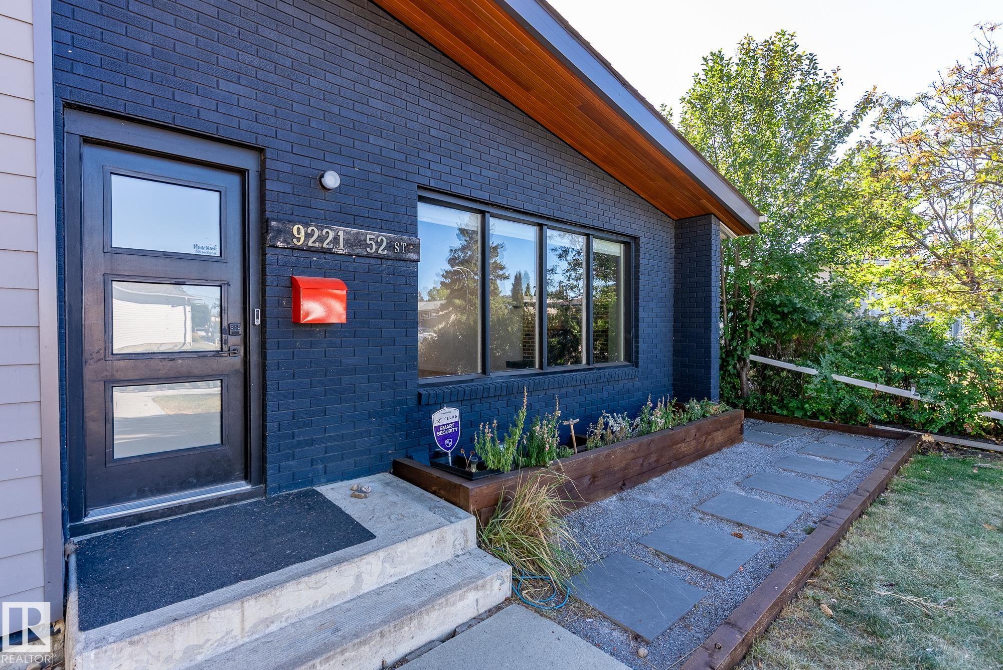 Photo 5 at 9221 52 Street NW, Ottewell, Edmonton