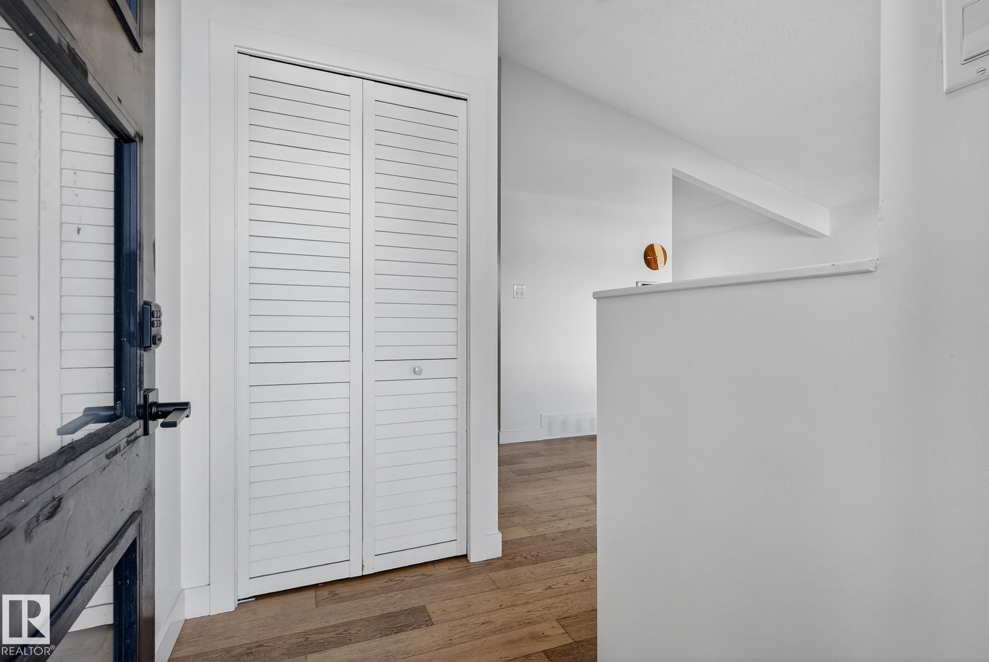 Photo 6 at 9221 52 Street NW, Ottewell, Edmonton