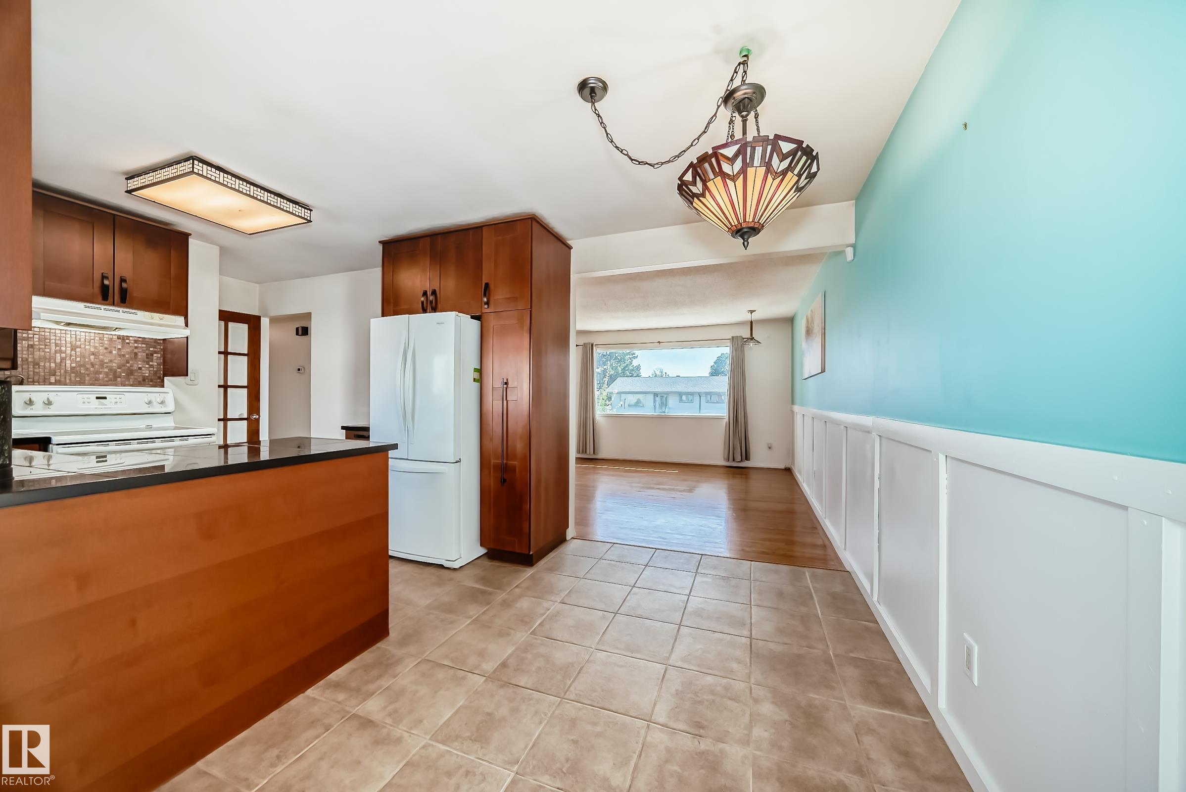 Photo 20 at 6308 144a Avenue NW, Mcleod, Edmonton