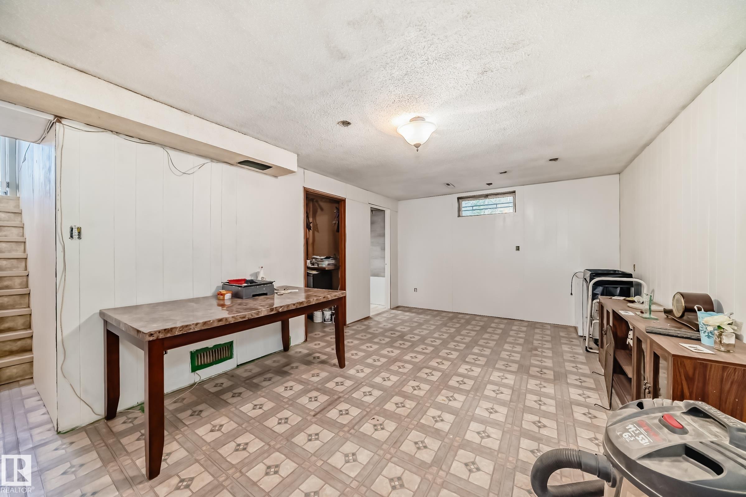 Photo 37 at 6308 144a Avenue NW, Mcleod, Edmonton