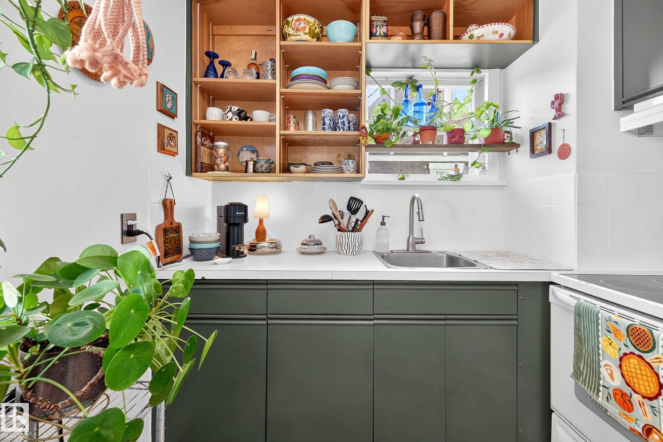 Picture for 12315 103 ST NW