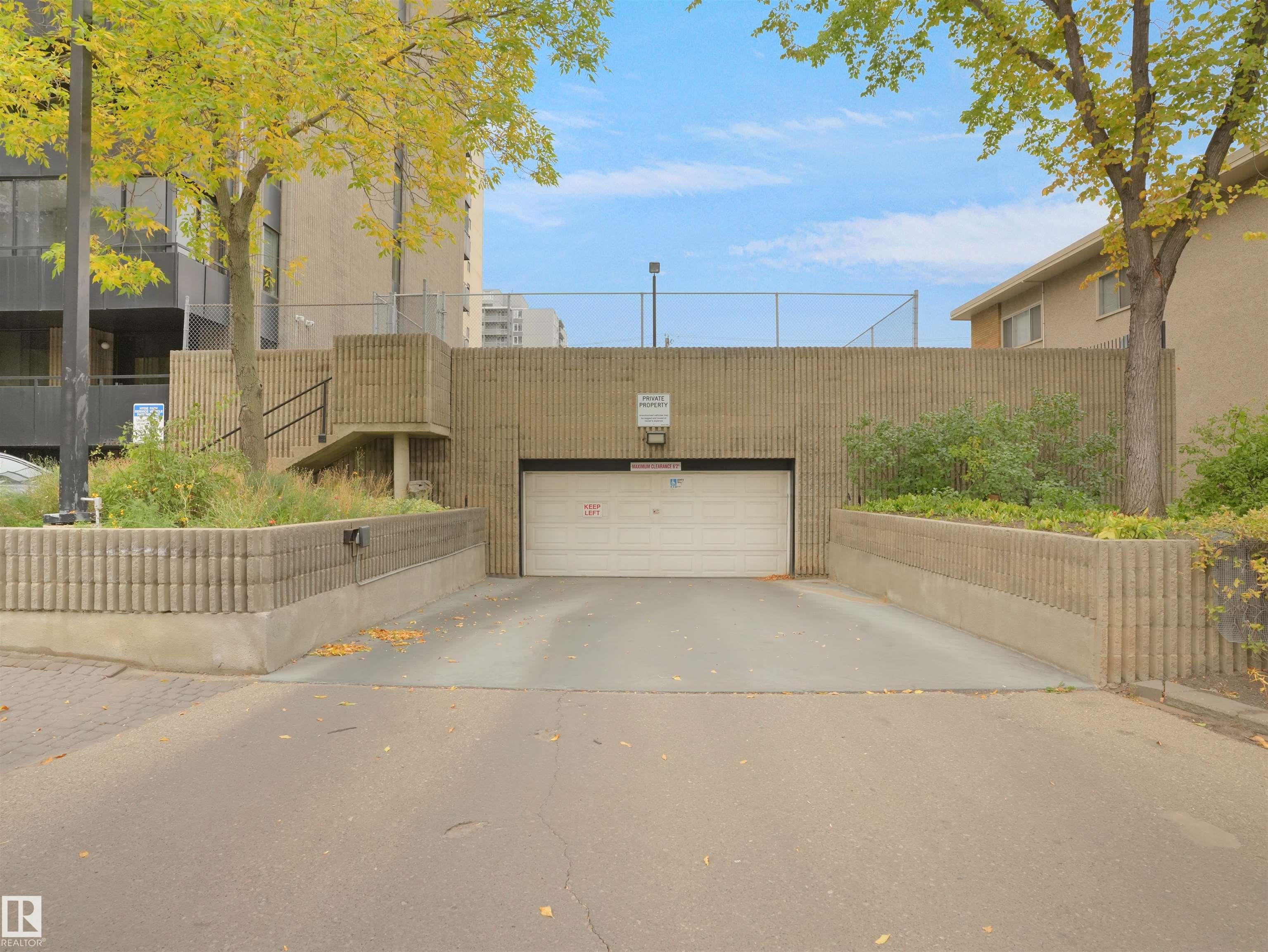Photo 14 at 1604 - 10160 115 Street NW, Wîhkwêntôwin, Edmonton