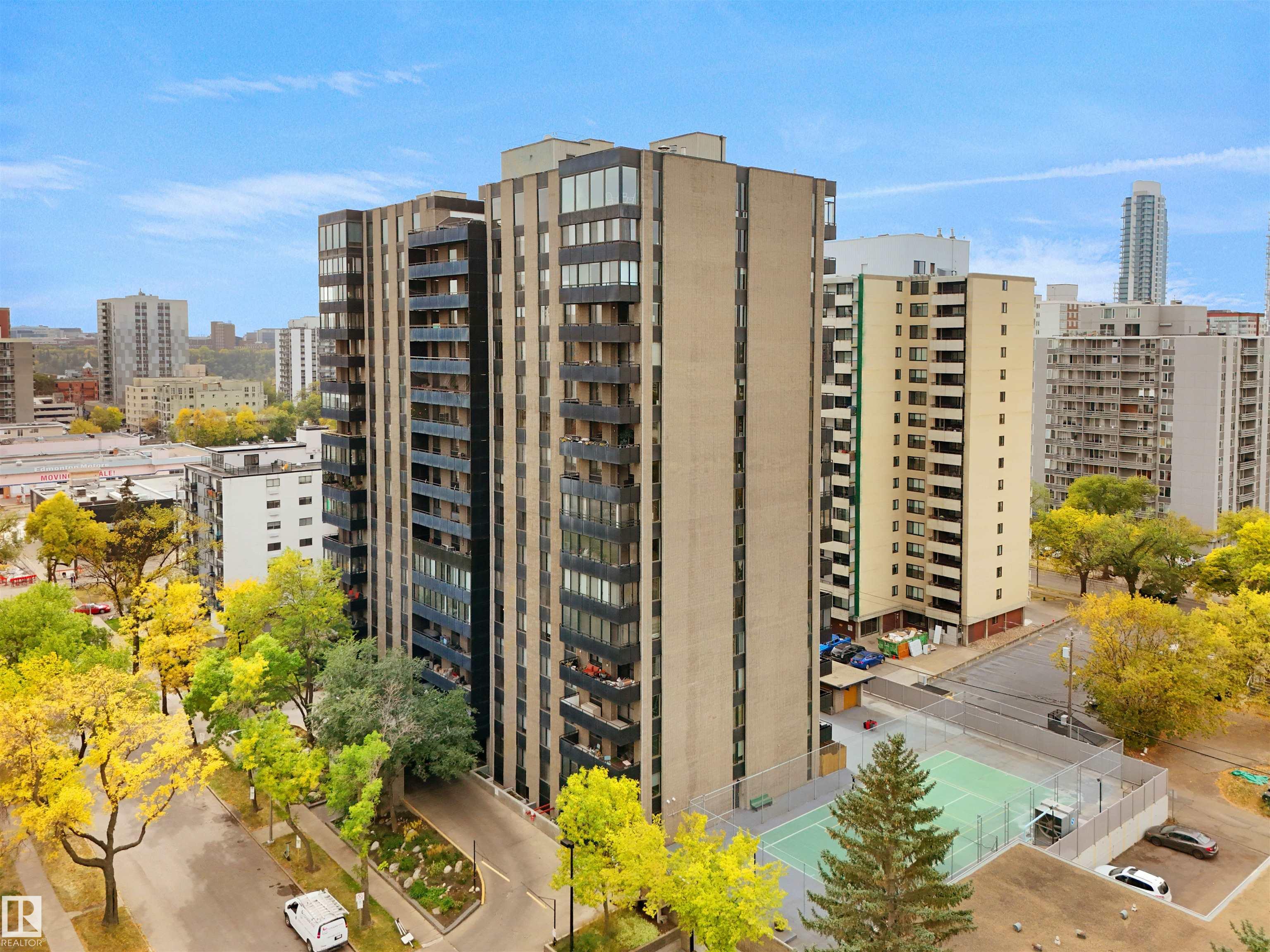 Photo 3 at 1604 - 10160 115 Street NW, Wîhkwêntôwin, Edmonton