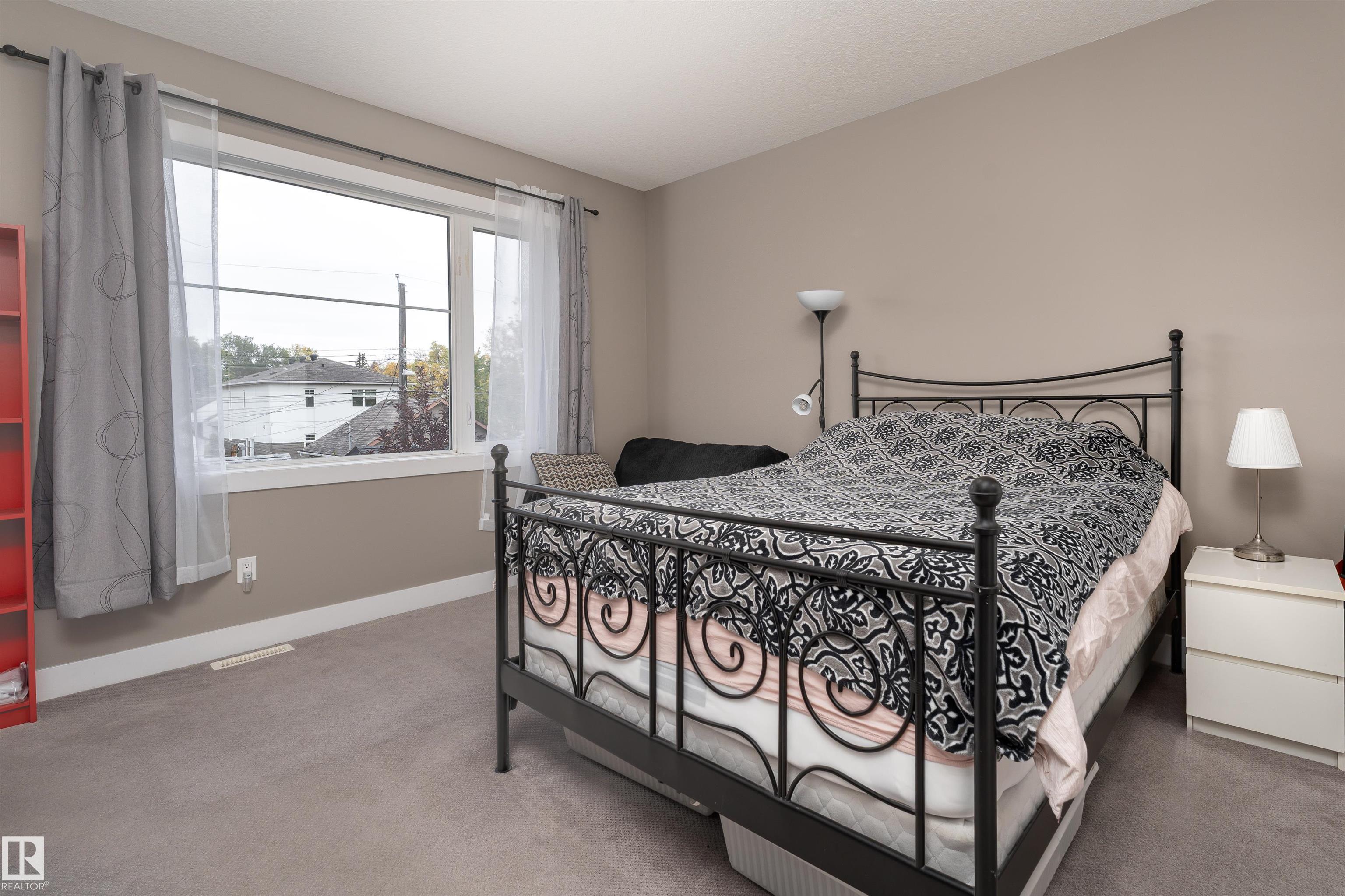 Photo 15 at 10706 67 Avenue NW, Allendale, Edmonton