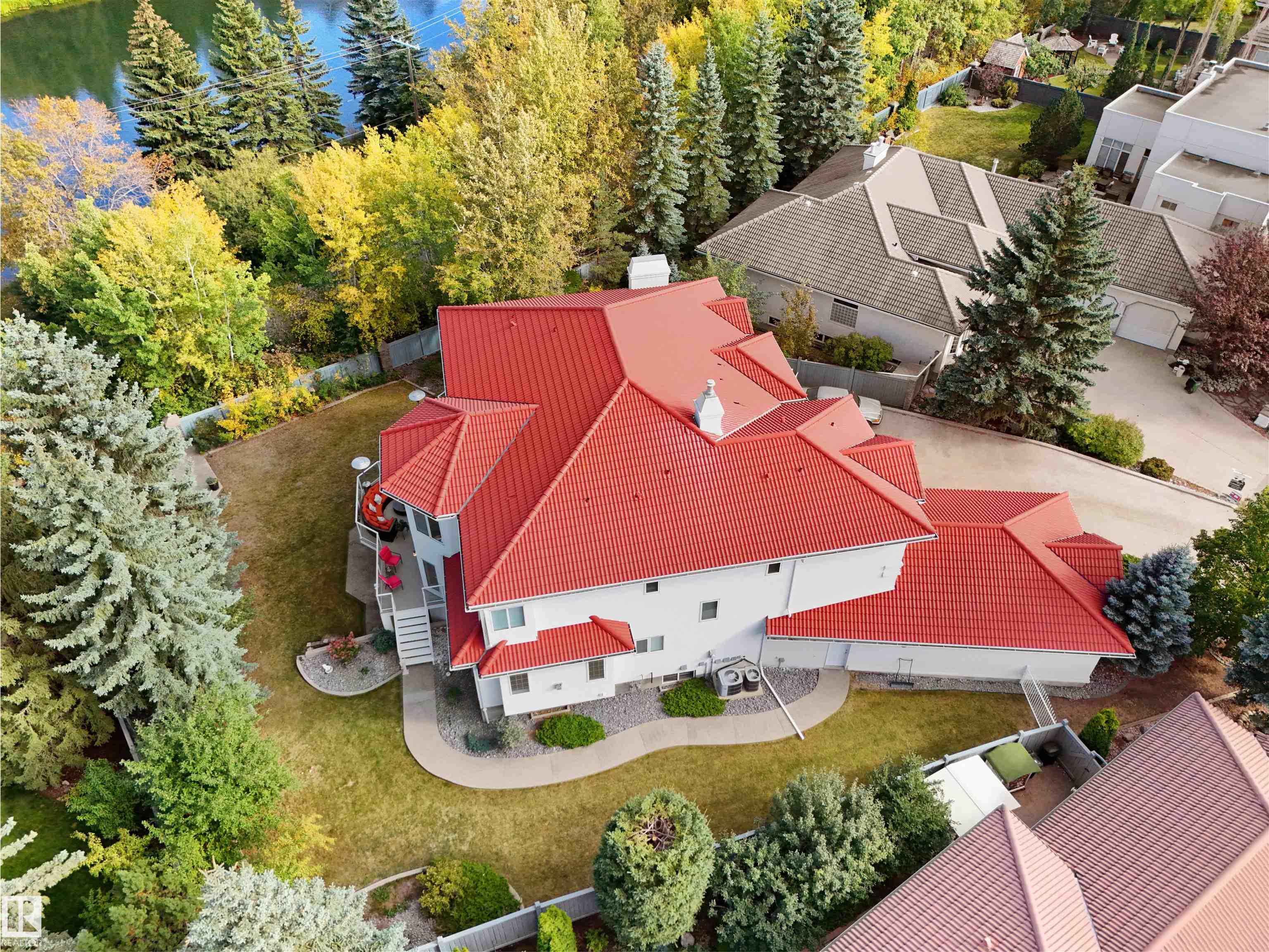 Photo 6 at 255 Wilson Lane NW, Oleskiw, Edmonton
