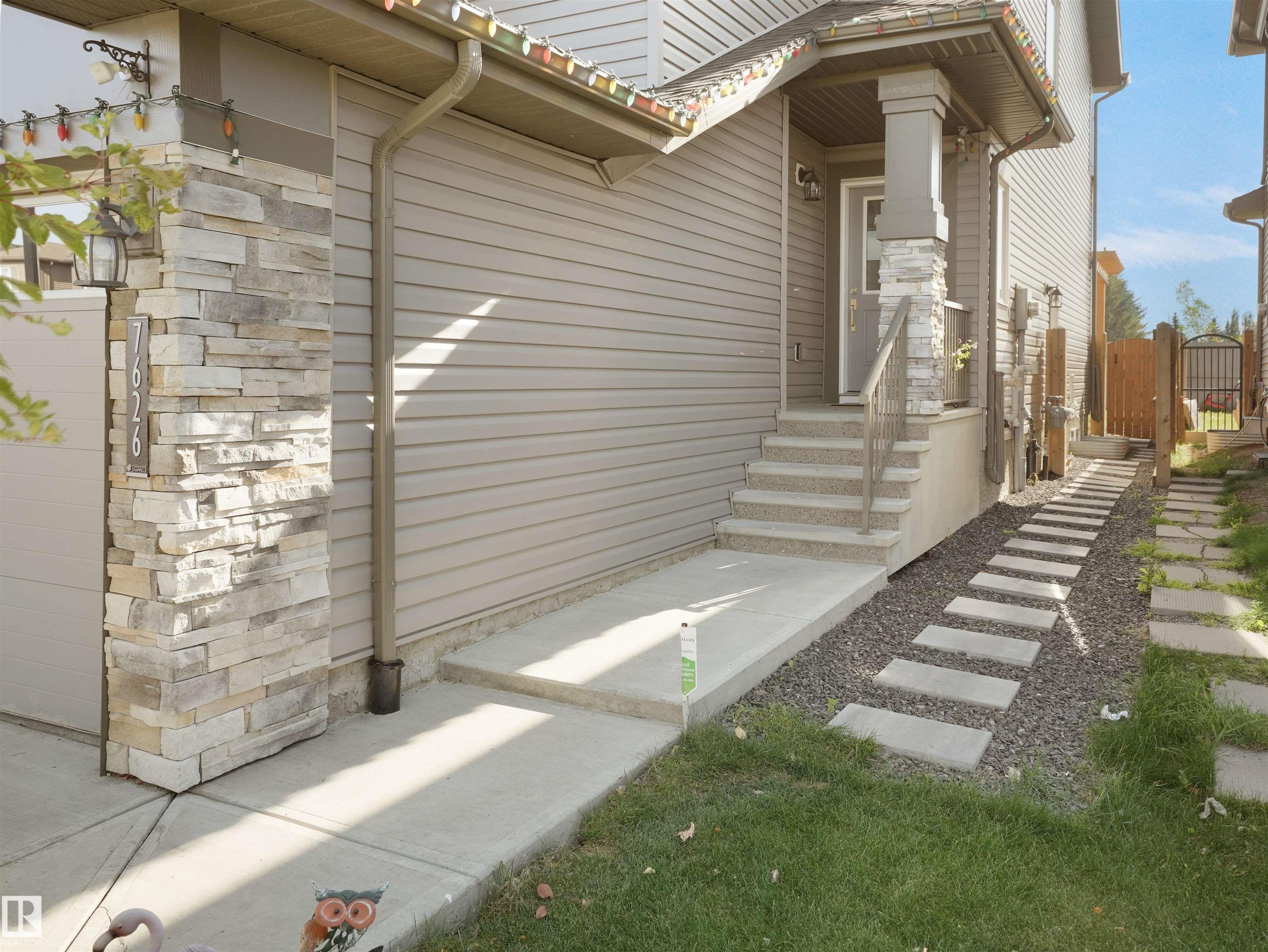 Photo 12 at 7626 Creighton Place SW, Chappelle Area, Edmonton