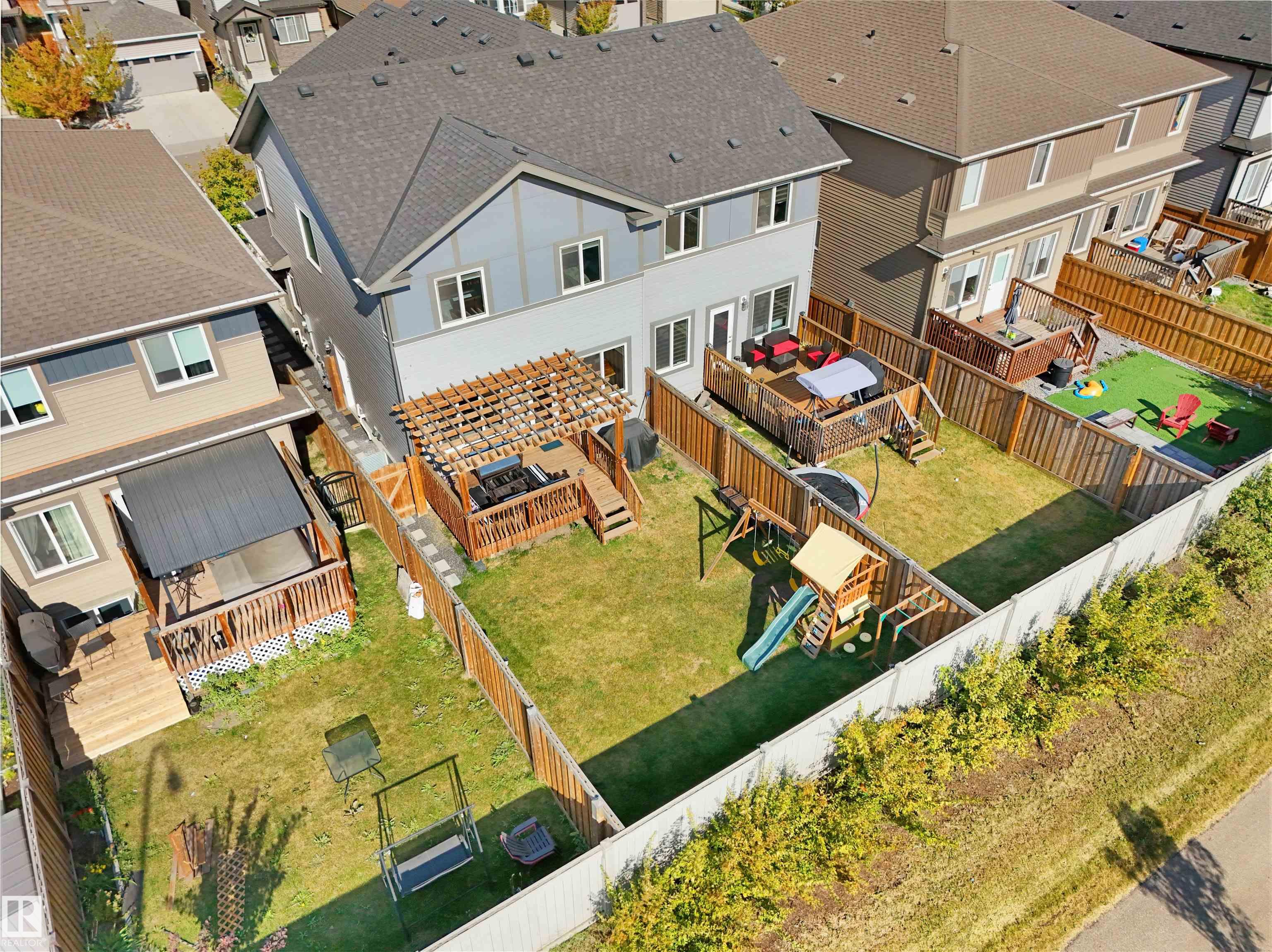 Photo 10 at 7626 Creighton Place SW, Chappelle Area, Edmonton