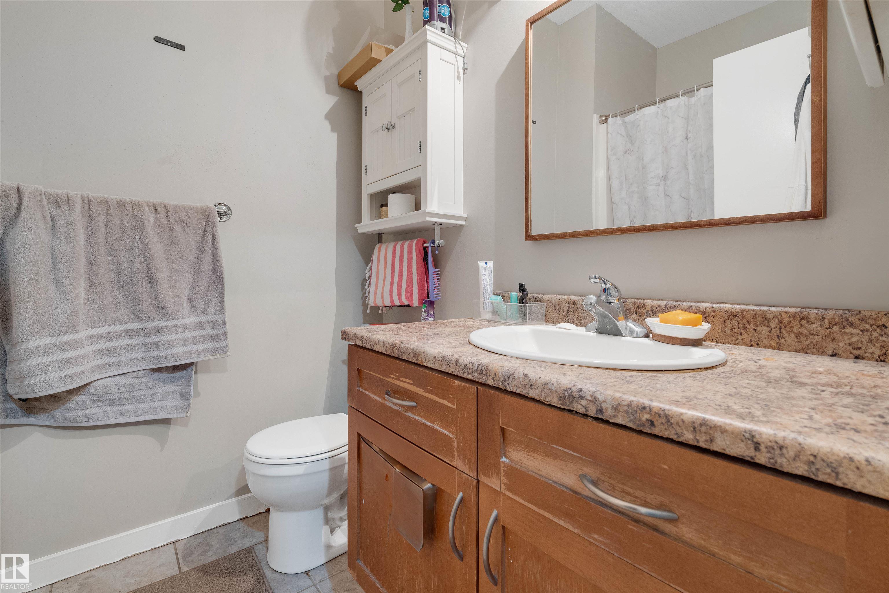 Photo 11 at 102 - 4312 139 Avenue NW, Clareview Town Centre, Edmonton