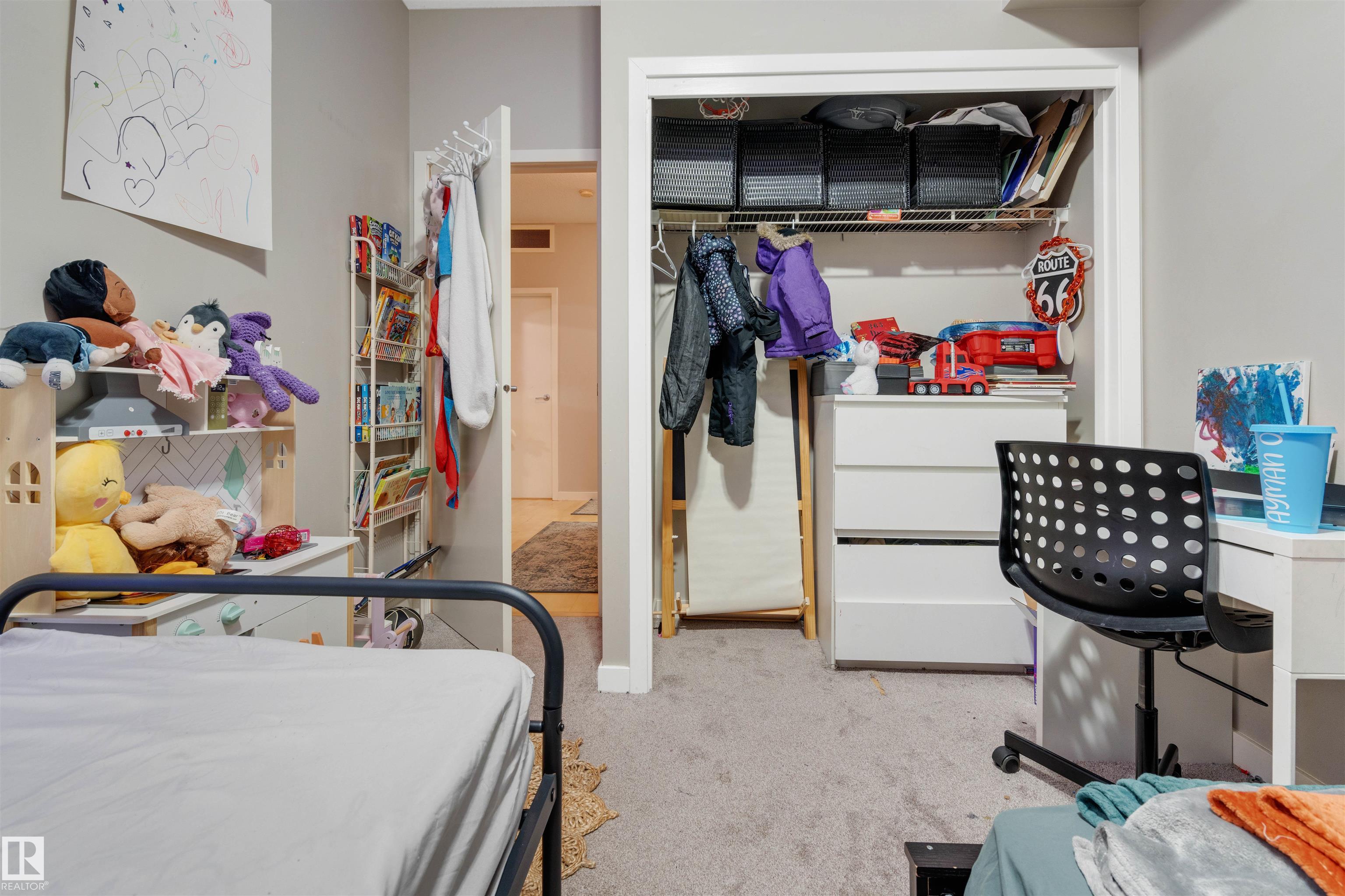 Photo 13 at 102 - 4312 139 Avenue NW, Clareview Town Centre, Edmonton