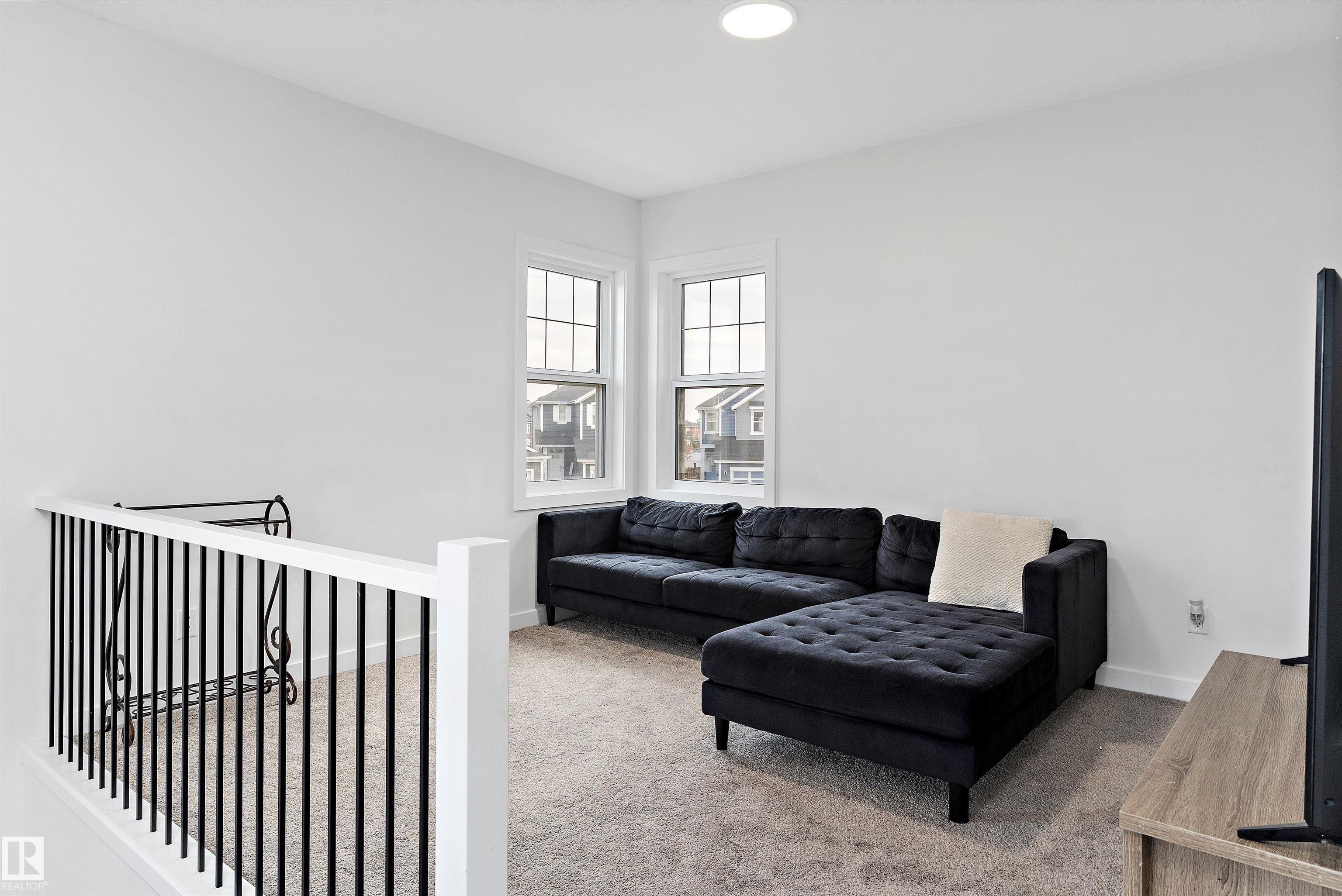 Photo 16 at 560 Stout Bend, Southfork, Leduc