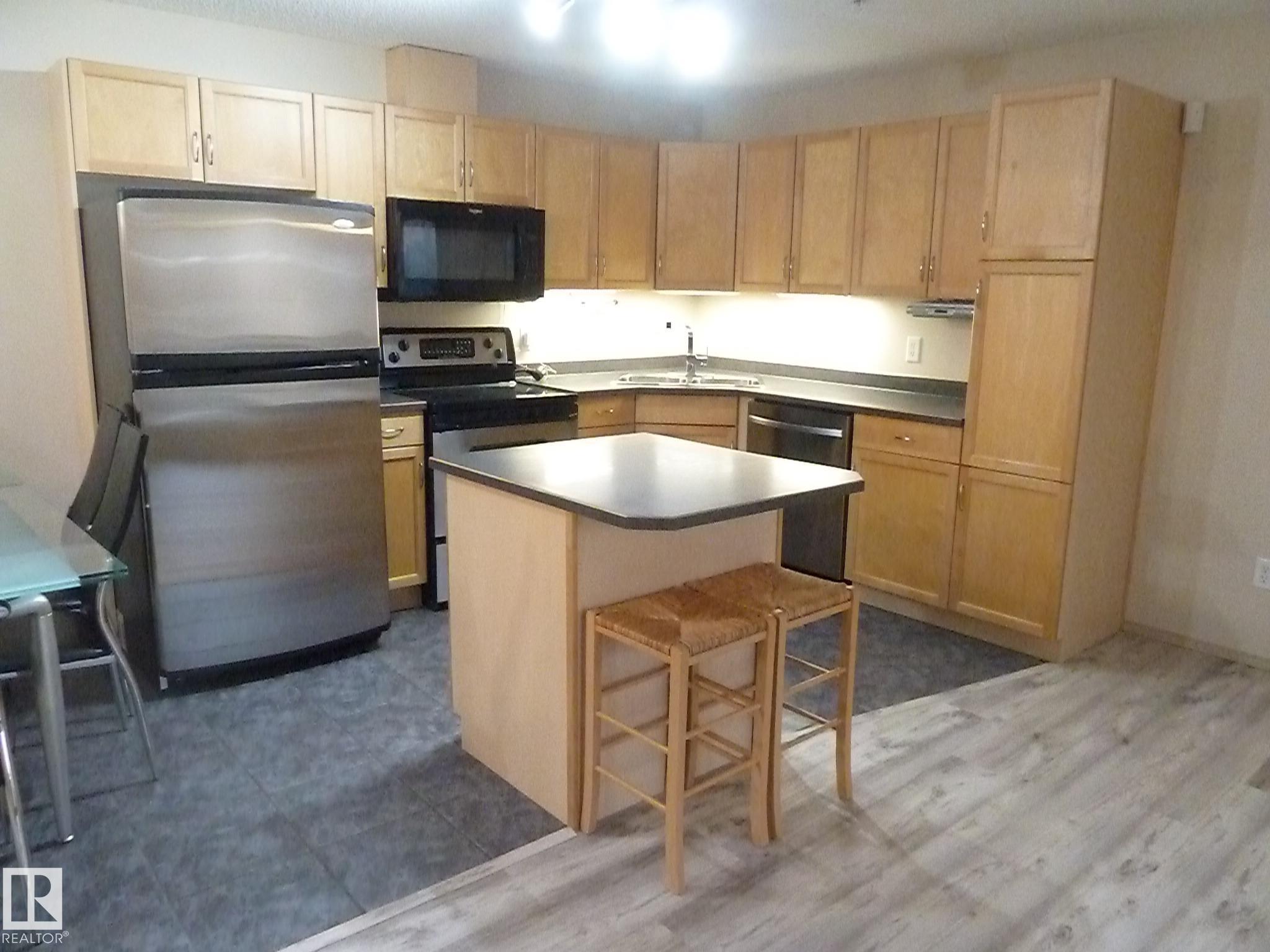 Photo 4 at 112 - 16303 95 Street NW, Eaux Claires, Edmonton