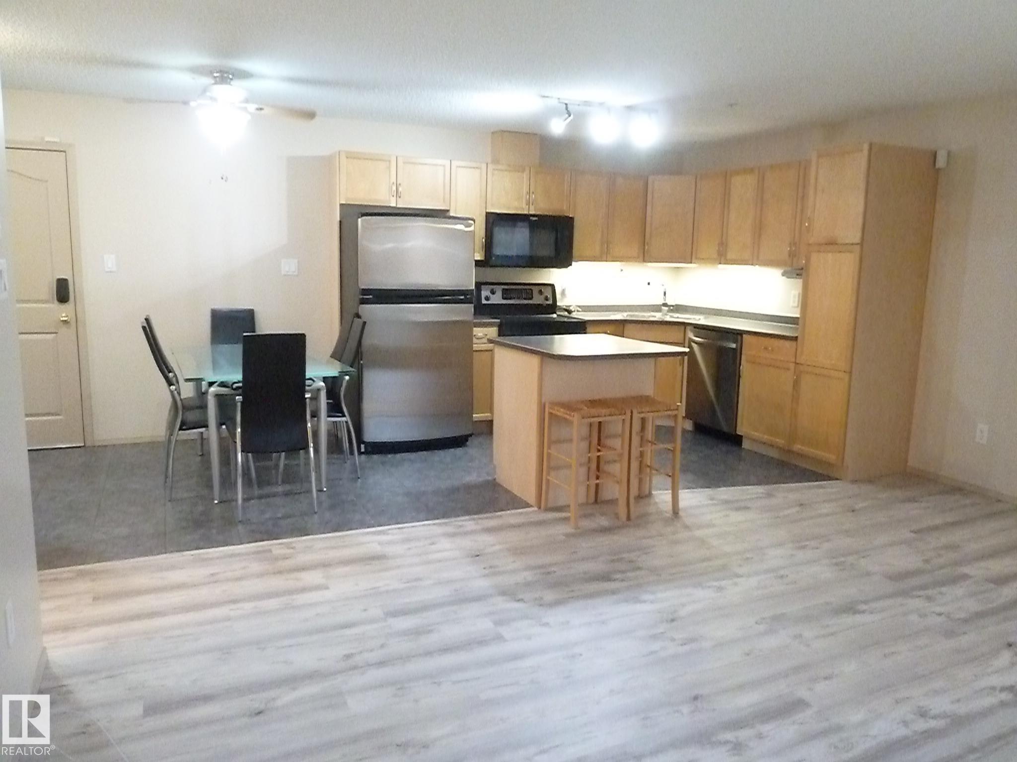Photo 6 at 112 - 16303 95 Street NW, Eaux Claires, Edmonton