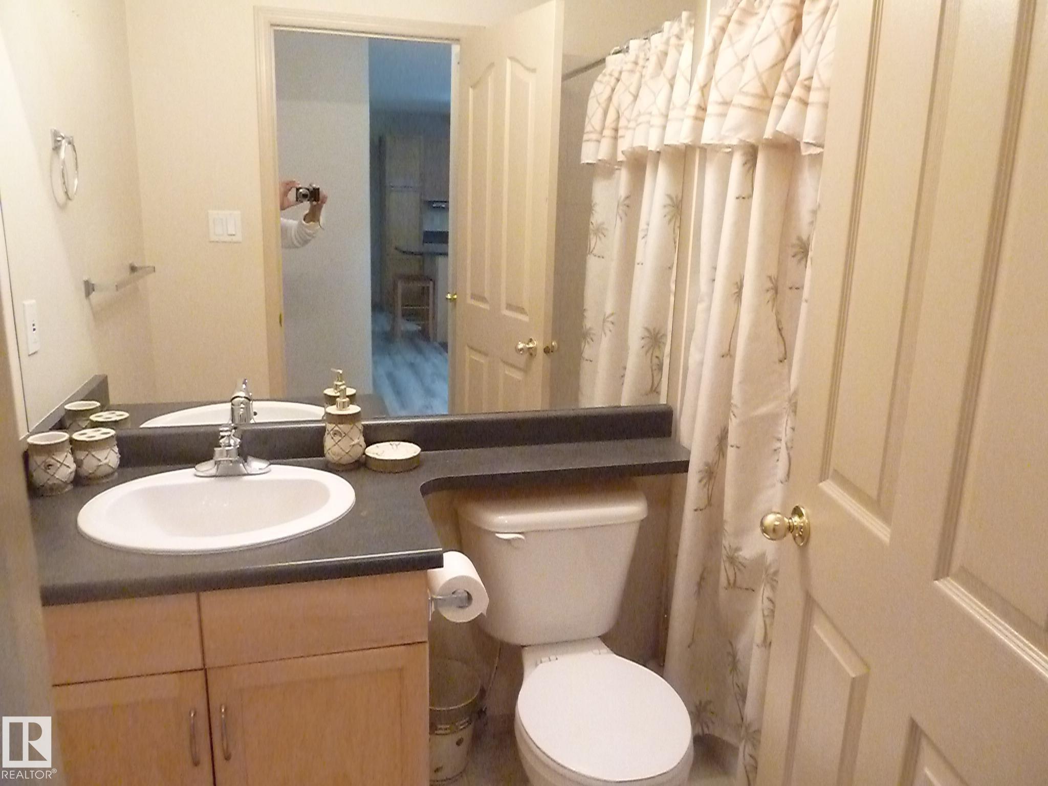 Photo 8 at 112 - 16303 95 Street NW, Eaux Claires, Edmonton