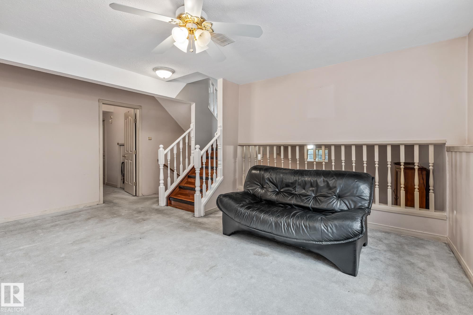Photo 12 at 14520 37 Street NW, Kirkness, Edmonton