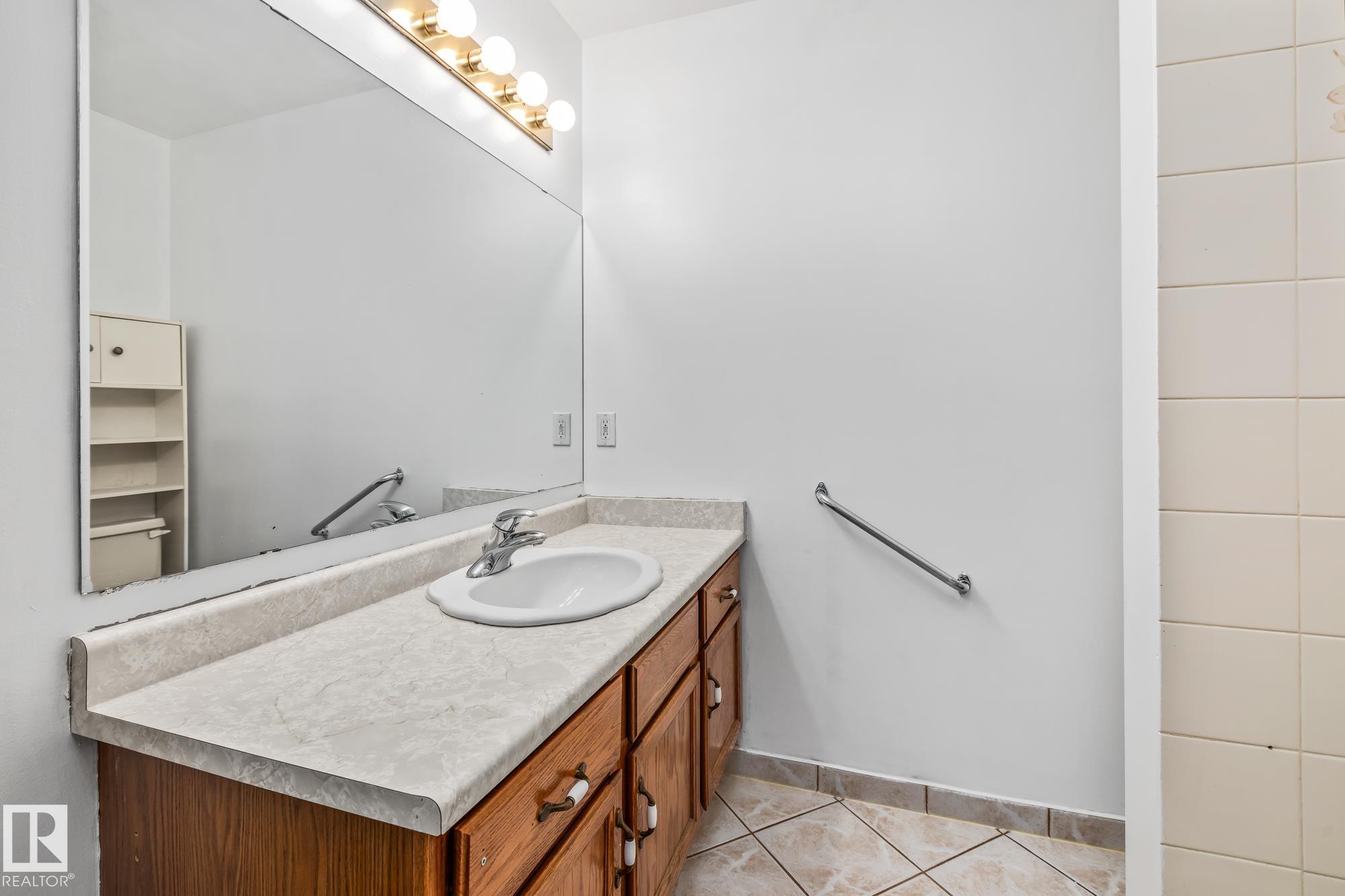Photo 27 at 14520 37 Street NW, Kirkness, Edmonton