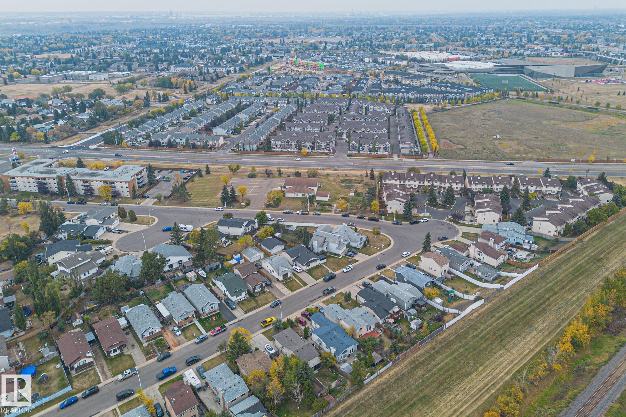 Photo 42 at 14520 37 Street NW, Kirkness, Edmonton
