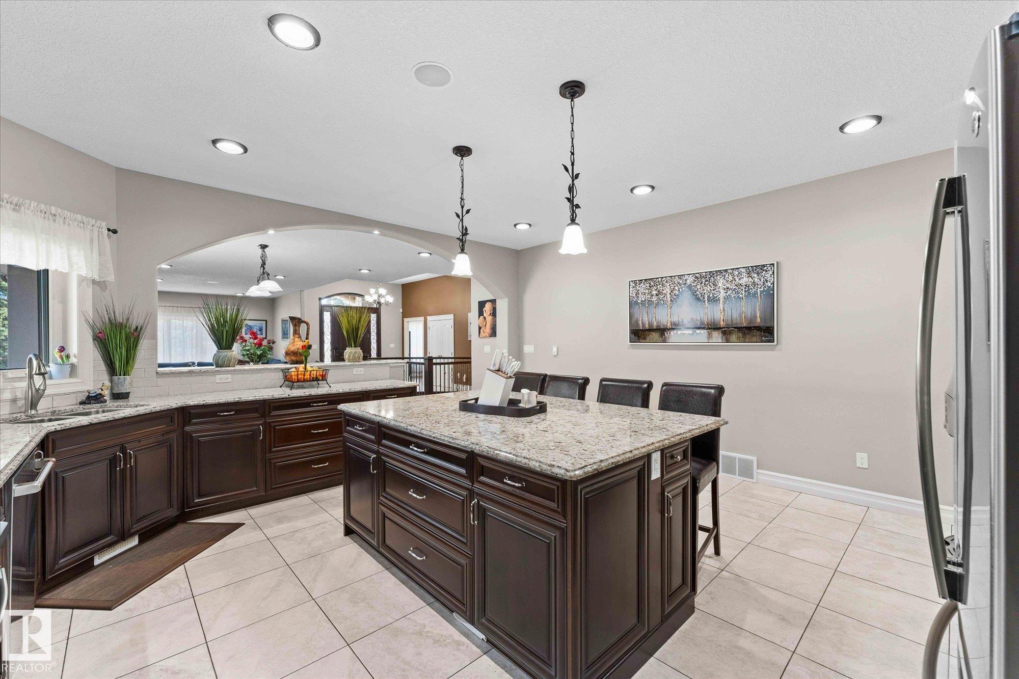 Photo 13 at 10516 158 Street NW, Britannia Youngstown, Edmonton
