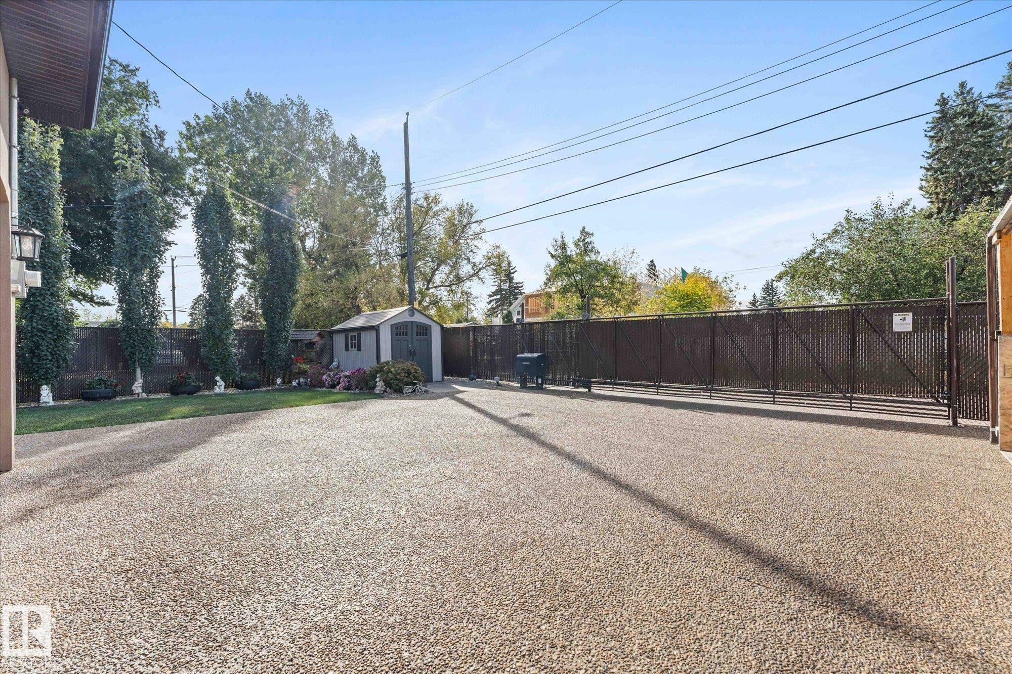 Photo 56 at 10516 158 Street NW, Britannia Youngstown, Edmonton