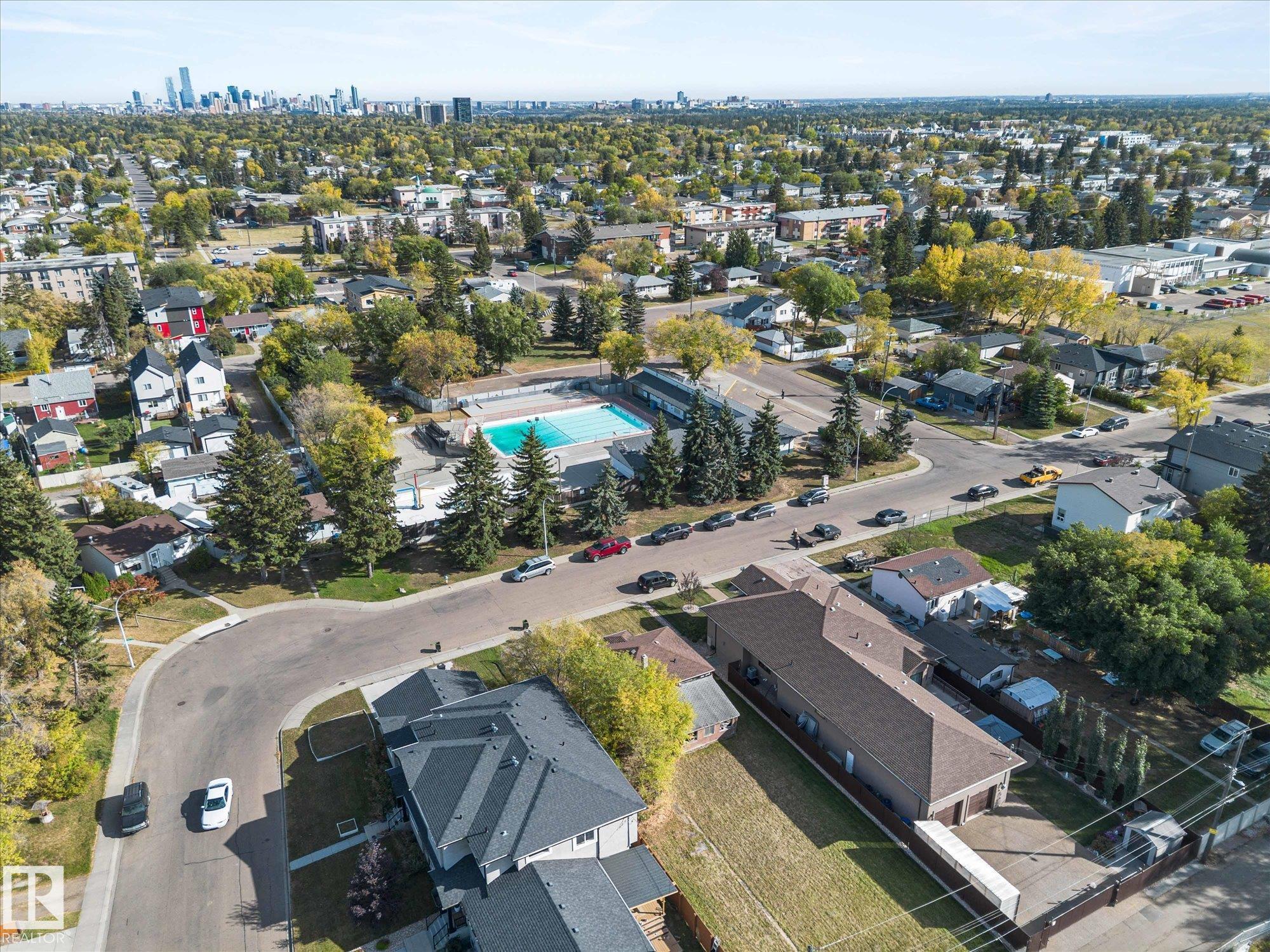 Photo 70 at 10516 158 Street NW, Britannia Youngstown, Edmonton