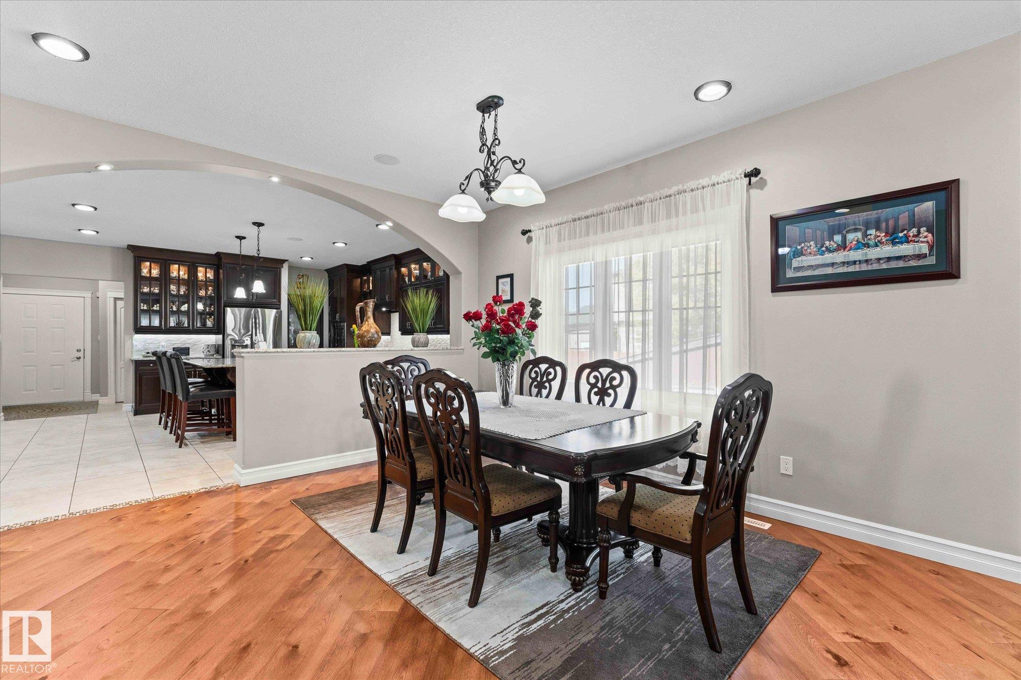 Photo 10 at 10516 158 Street NW, Britannia Youngstown, Edmonton