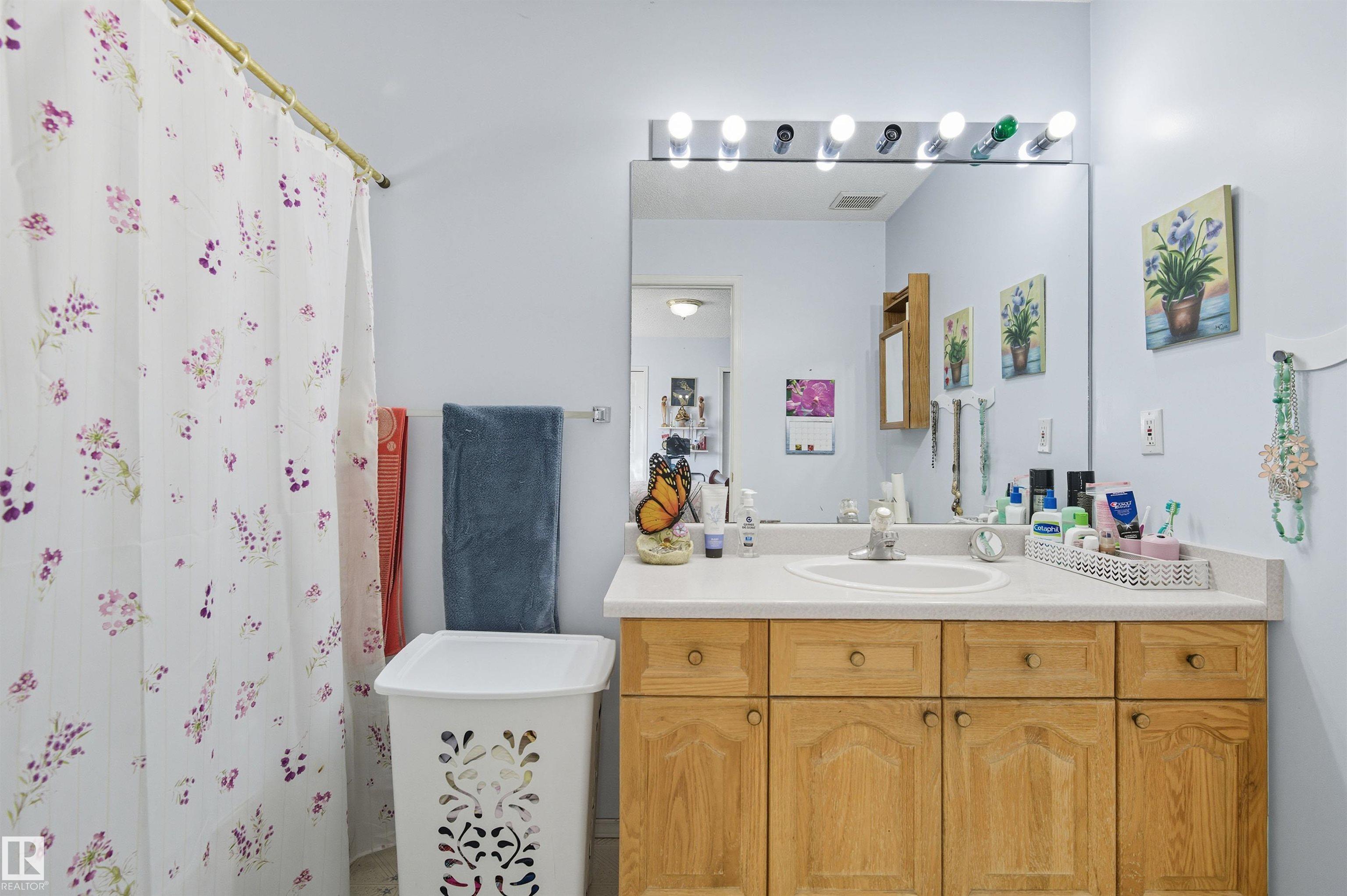 Photo 24 at 6315 162 Avenue NW, Matt Berry, Edmonton