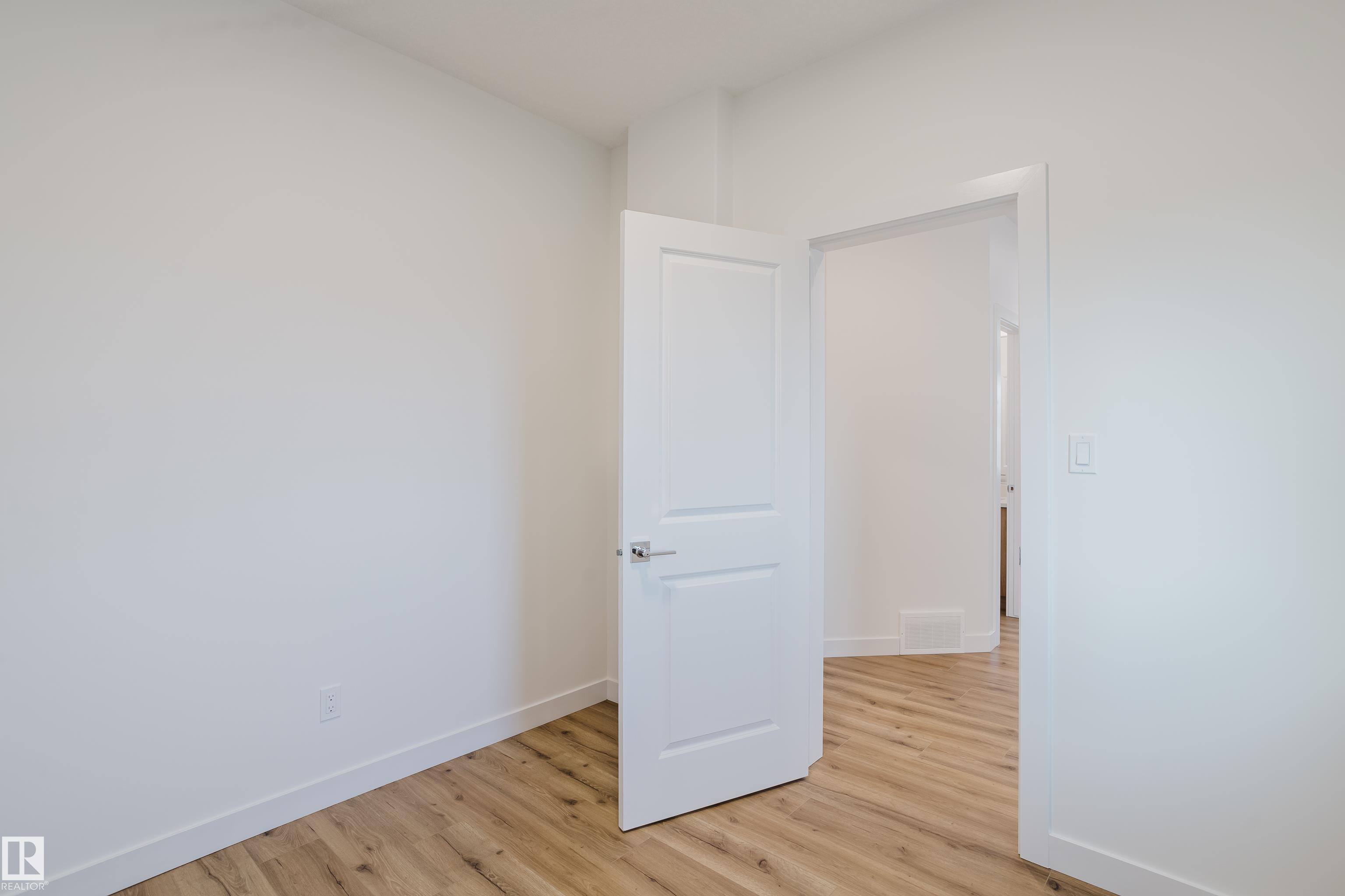 Photo 7 at 144 Mitchell Bend, Meadowview Park, Leduc