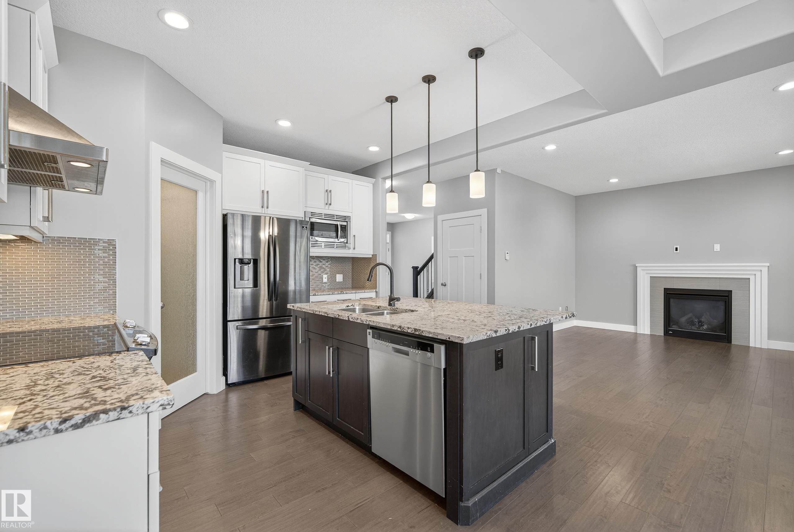 Photo 9 at 2 Ellice Bend, South Pointe, Fort Saskatchewan