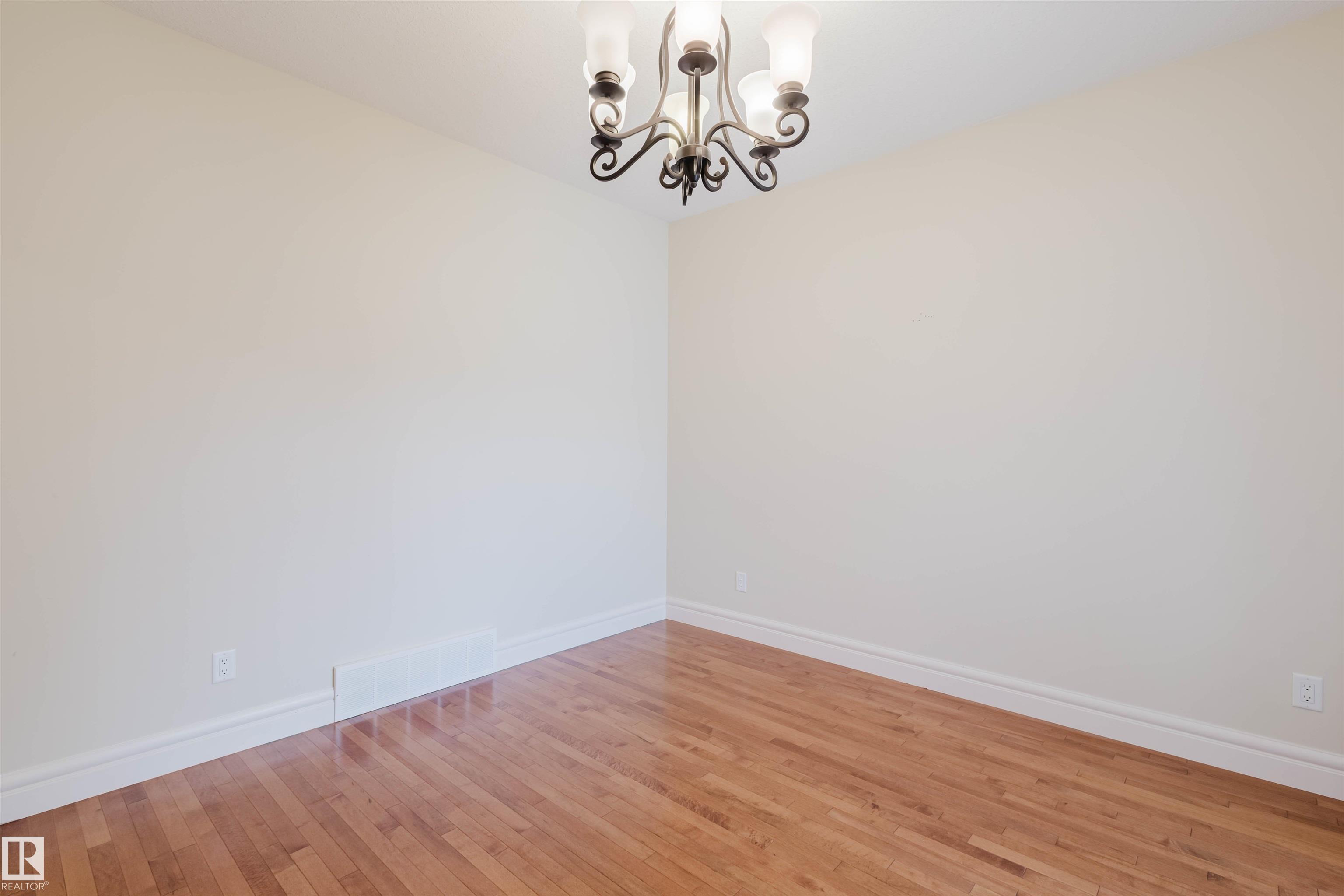 Photo 8 at 1409 114b Street SW, Rutherford, Edmonton