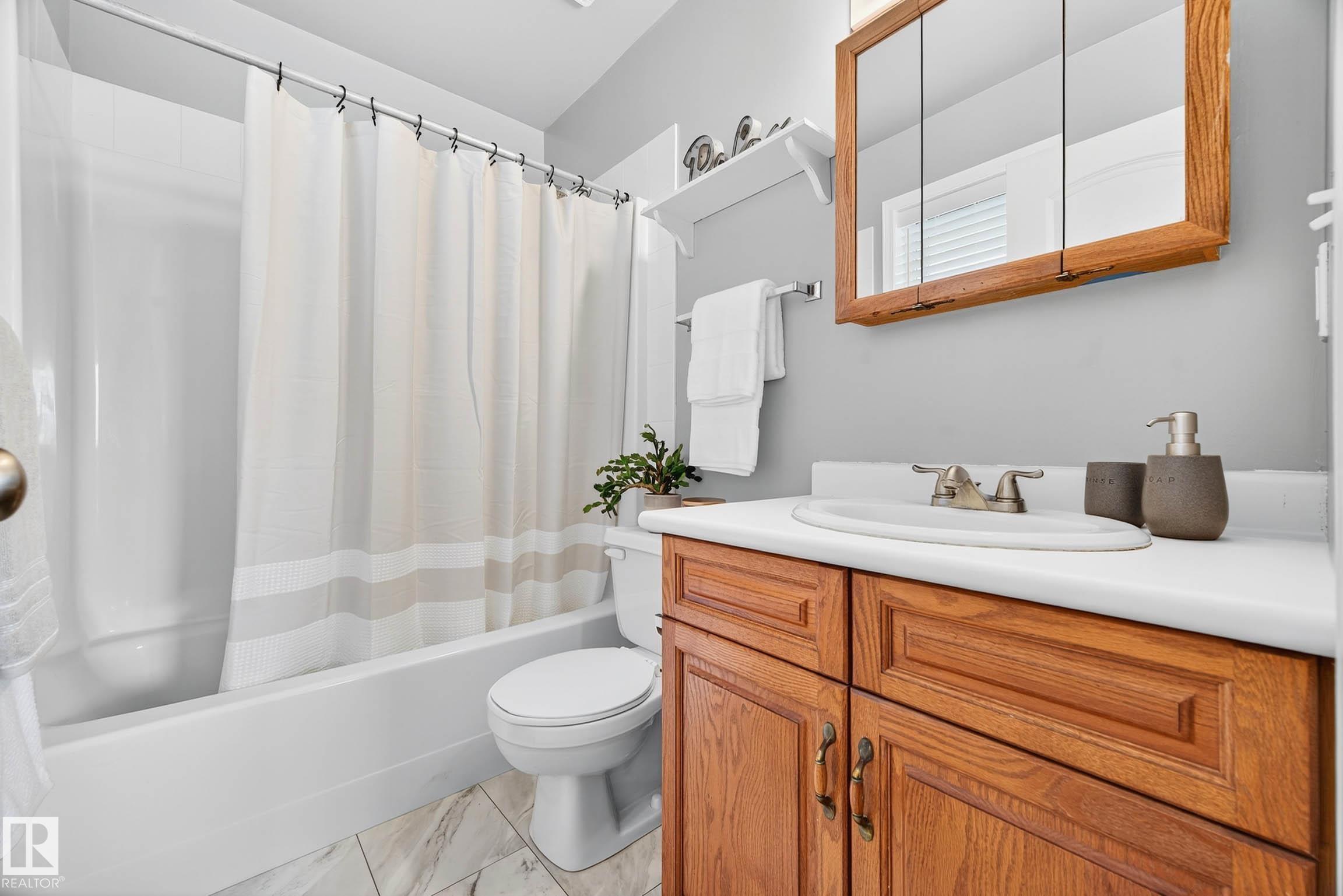 Photo 24 at 1079 Jones Crescent NW, Jackson Heights, Edmonton