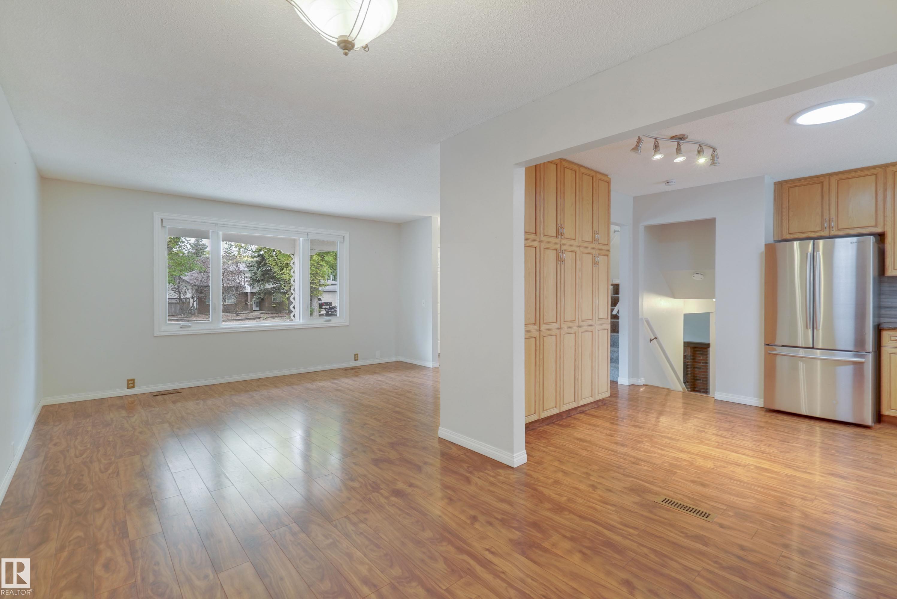 Photo 13 at 66 Flint Crescent, Forest Lawn, St. Albert