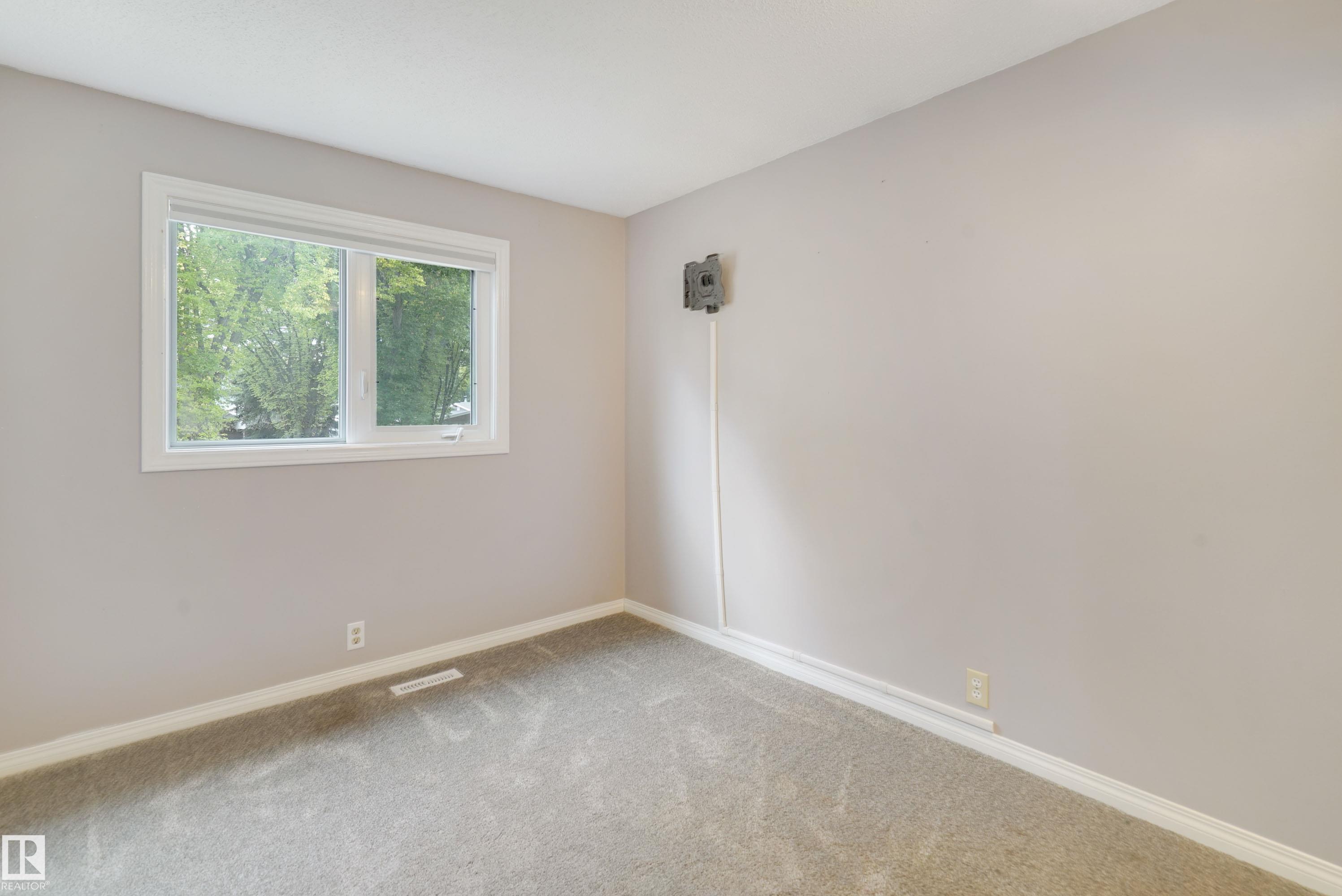 Photo 24 at 66 Flint Crescent, Forest Lawn, St. Albert