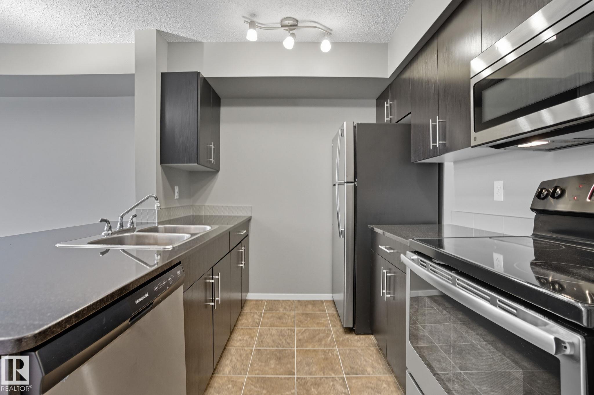 Photo 12 at 125 - 3315 James Mowatt Trail SW, Allard, Edmonton