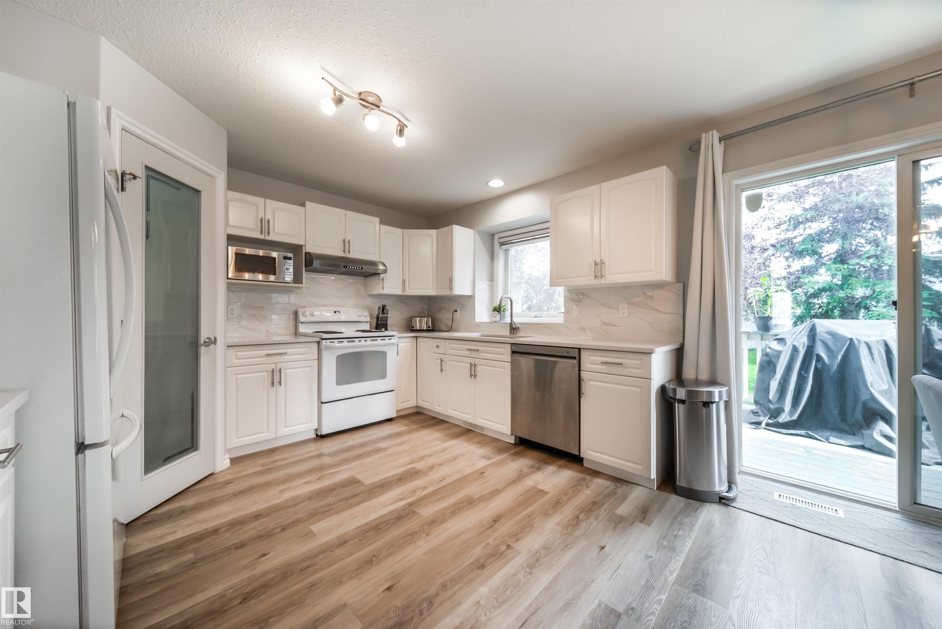 Photo 15 at 71 Rue Bouchard, Coloniale Estates, Beaumont