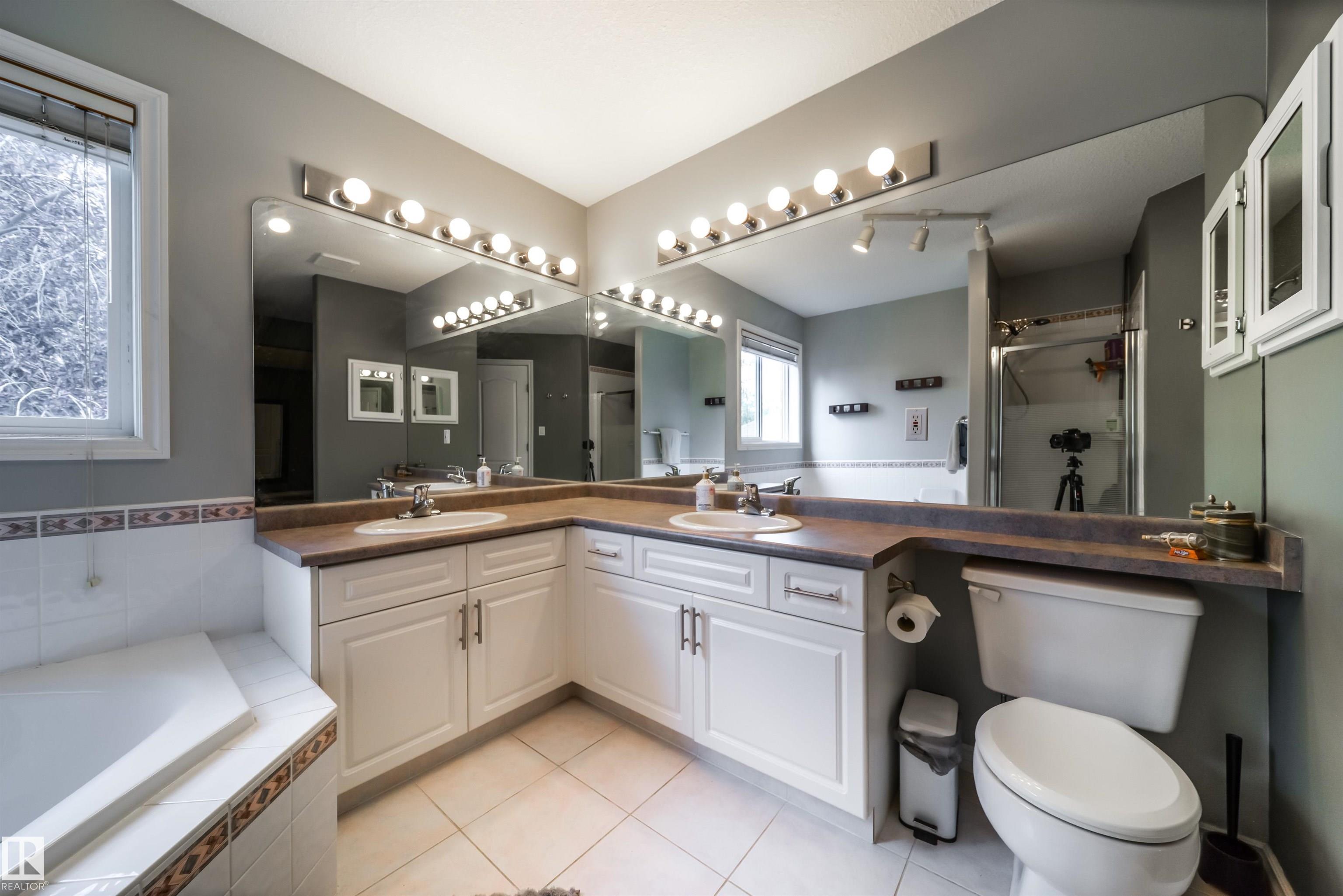 Photo 33 at 71 Rue Bouchard, Coloniale Estates, Beaumont