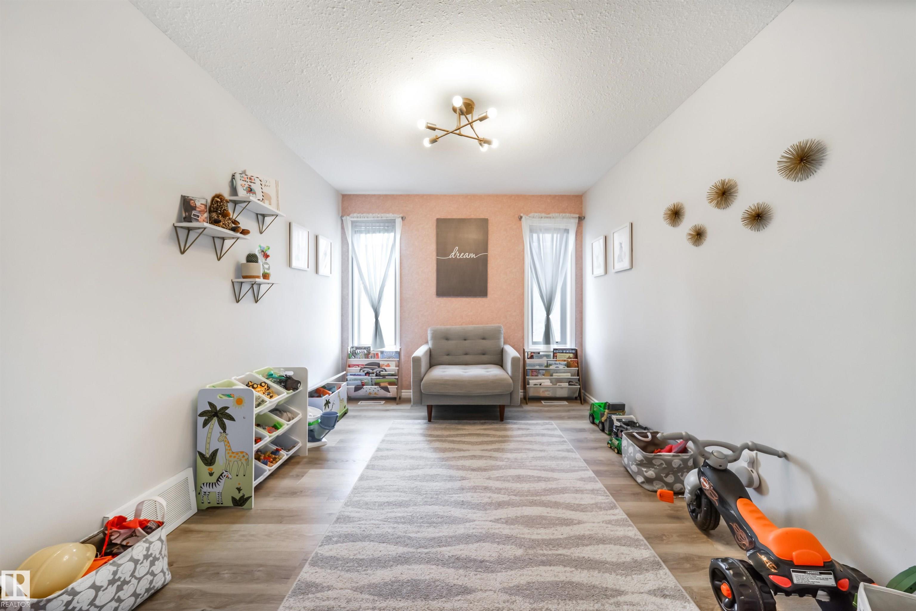 Photo 8 at 71 Rue Bouchard, Coloniale Estates, Beaumont