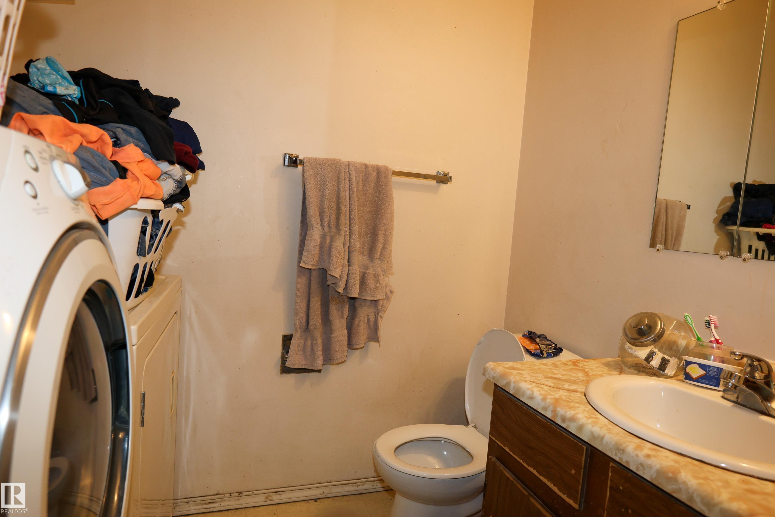 Photo 11 at 9704 104 Street, Morinville