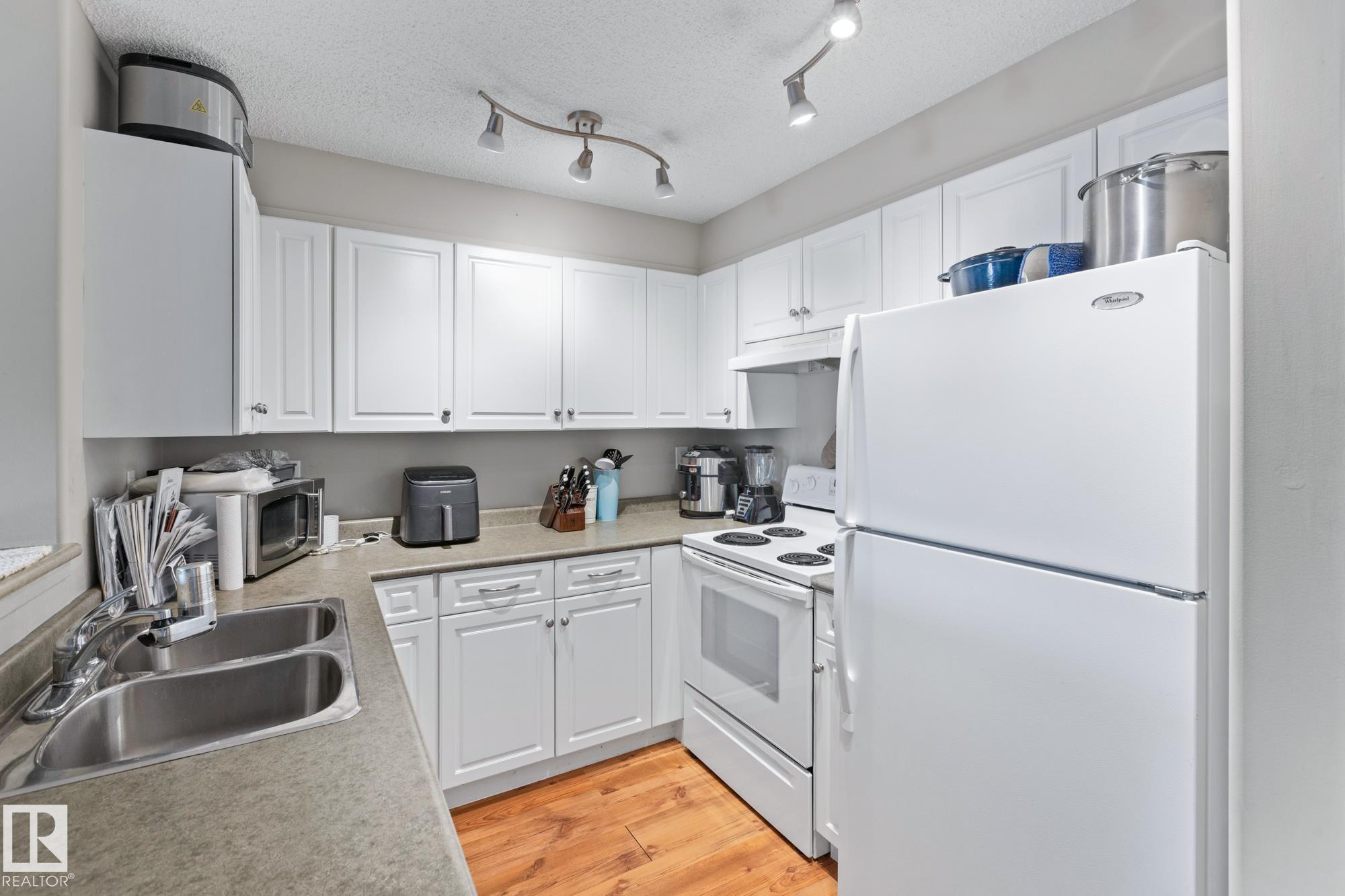 Photo 19 at 106B - 6 Spruce Ridge Drive, Spruce Ridge, Spruce Grove