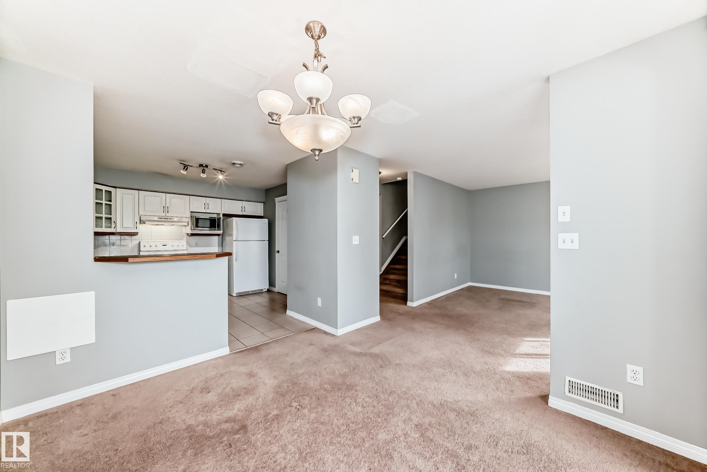 Photo 14 at 58 - 2505 42 Street NW, Bisset, Edmonton