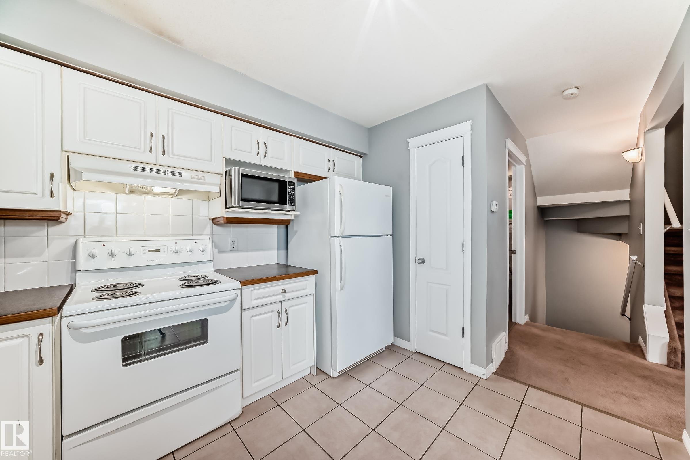 Photo 8 at 58 - 2505 42 Street NW, Bisset, Edmonton