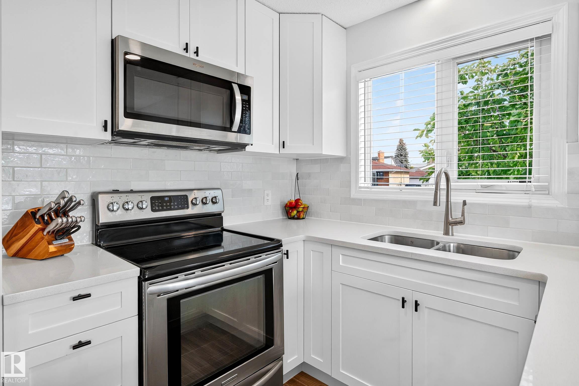 Photo 9 at 16508 114 Street NW, Dunluce, Edmonton