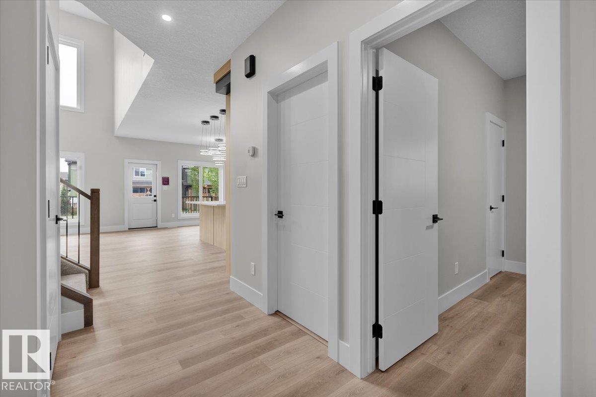 Photo 4 at 3904 41 Avenue, Lakeview, Beaumont