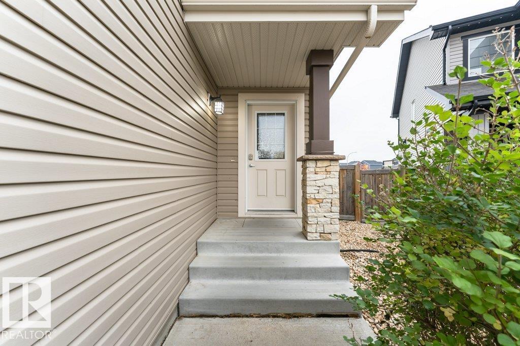 Photo 3 at 70 Santana Crescent, Sienna, Fort Saskatchewan