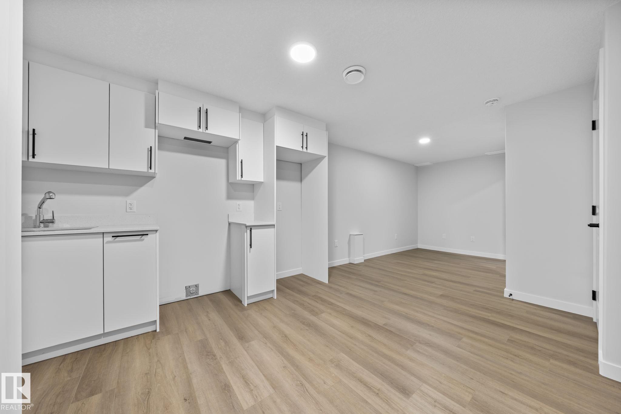 Photo 15 at 16521 20 Avenue SW, Glenridding Heights, Edmonton