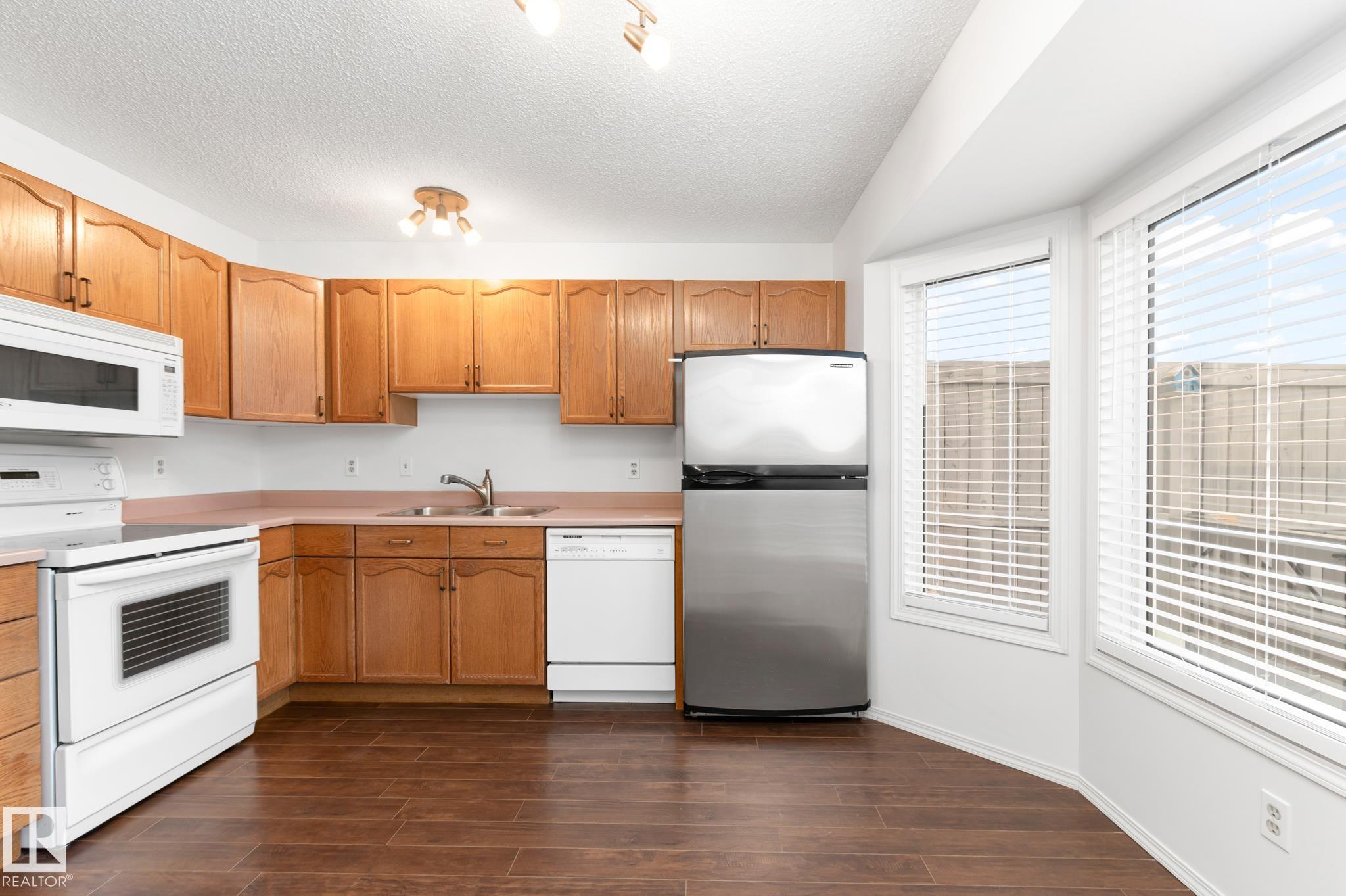 Photo 9 at 107 - 1 Aberdeen Way, St. Andrews, Stony Plain